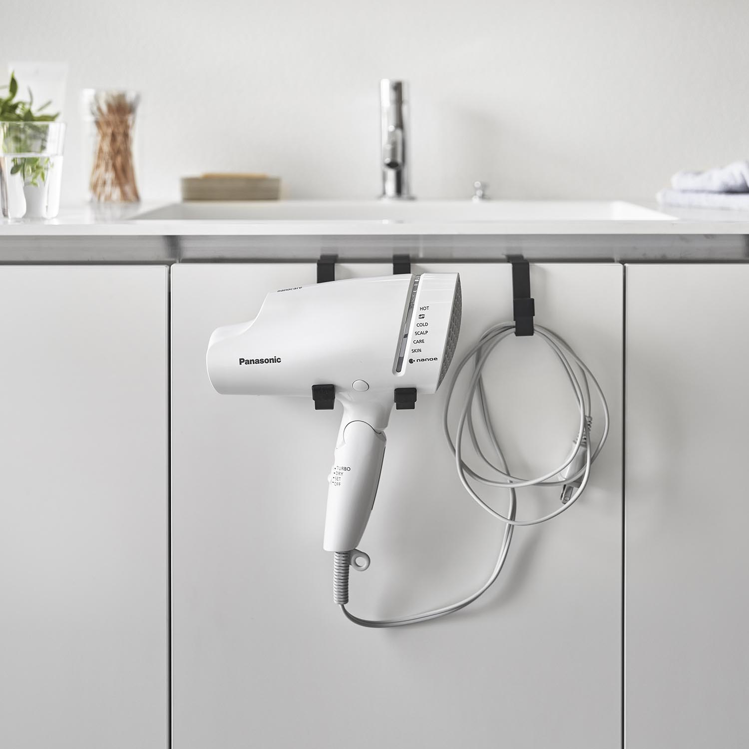 Tower Over-The-Door Blow Dryer Hanger