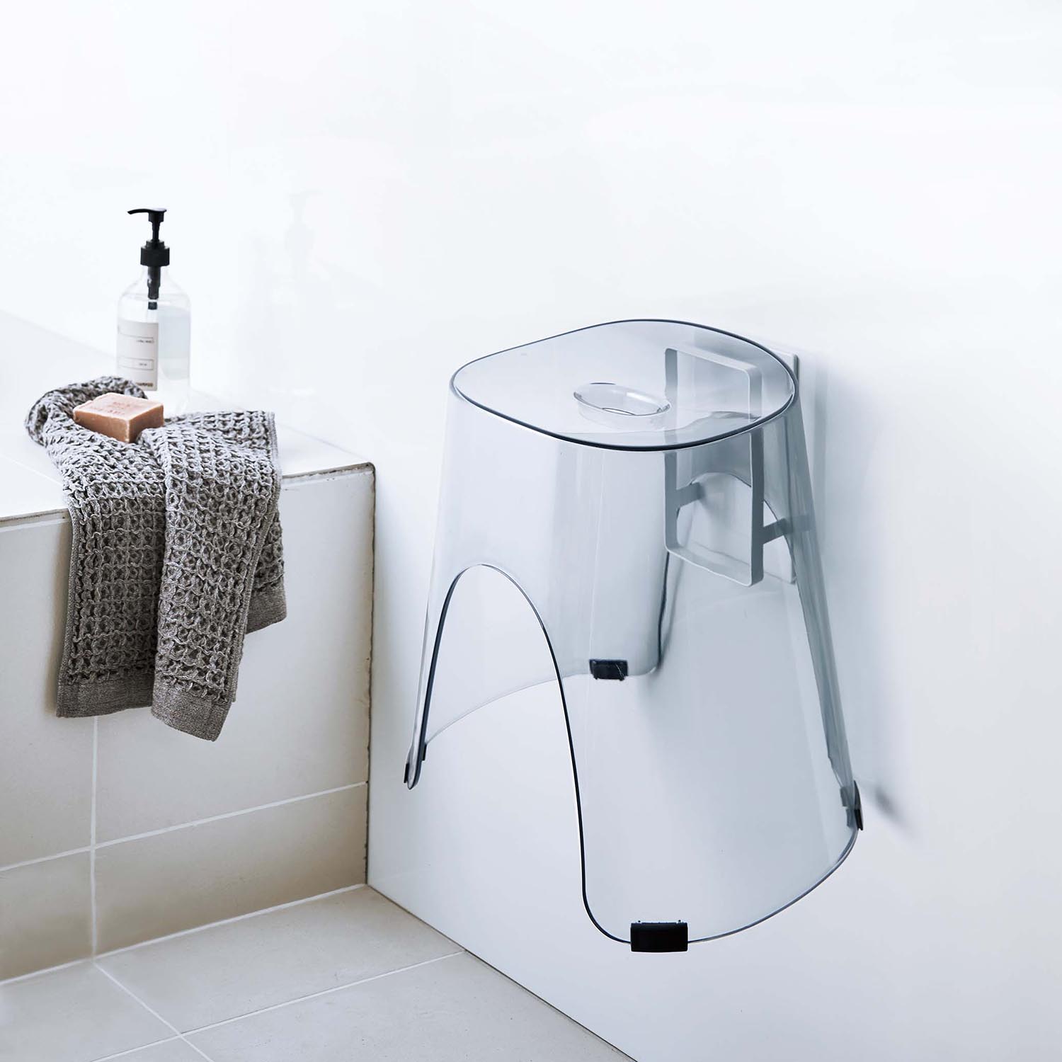 Tower Magnetic Shower Stool Hanger