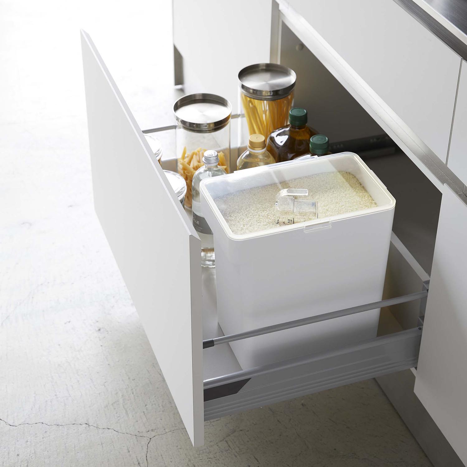 Tower Airtight Grain Storage Box (10 Kg)