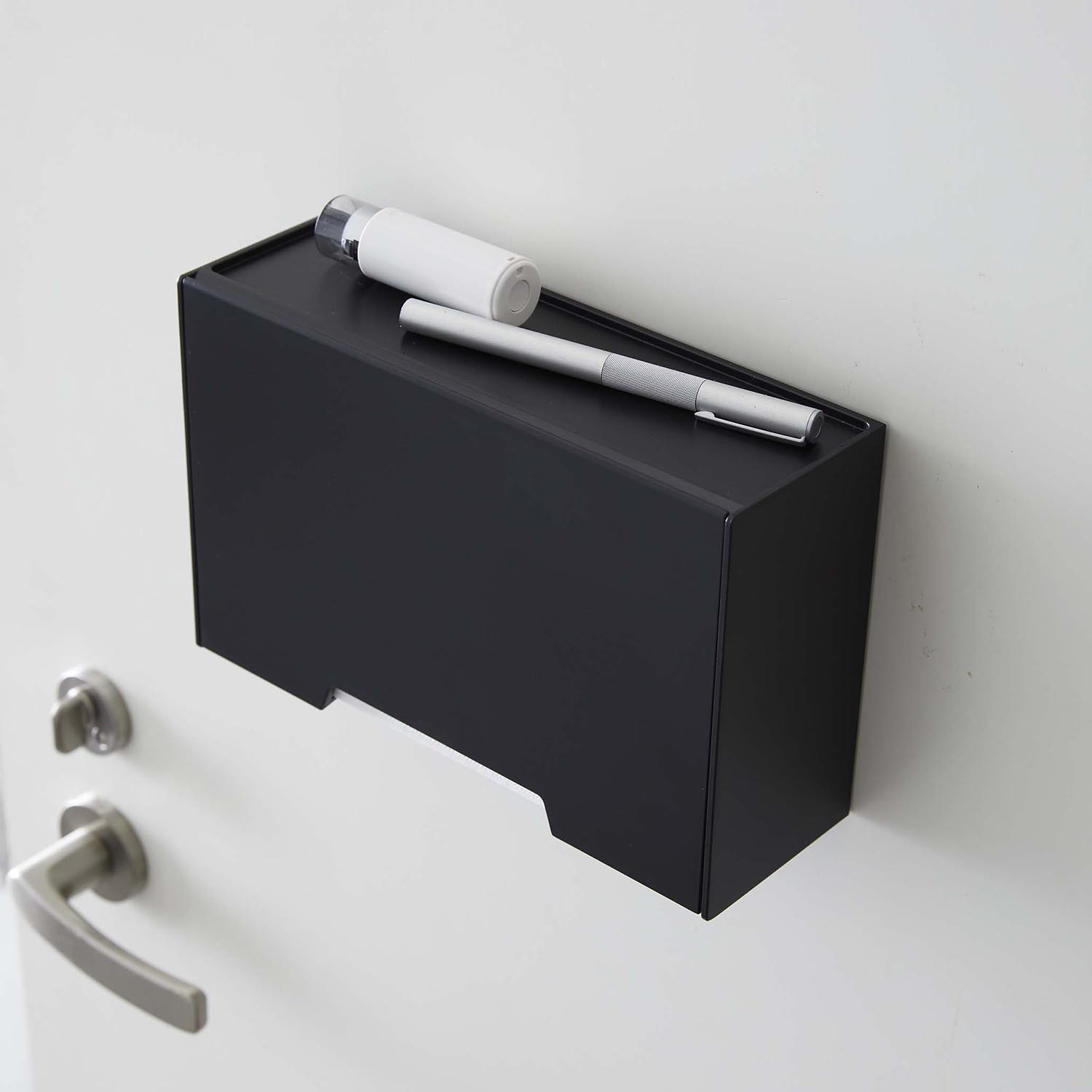 Smart Magnetic Mask Dispenser