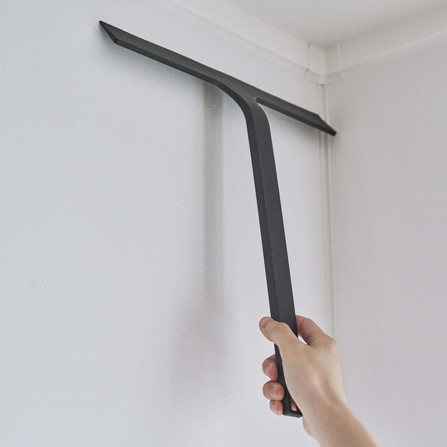 Tower Magnetic Window Wiper