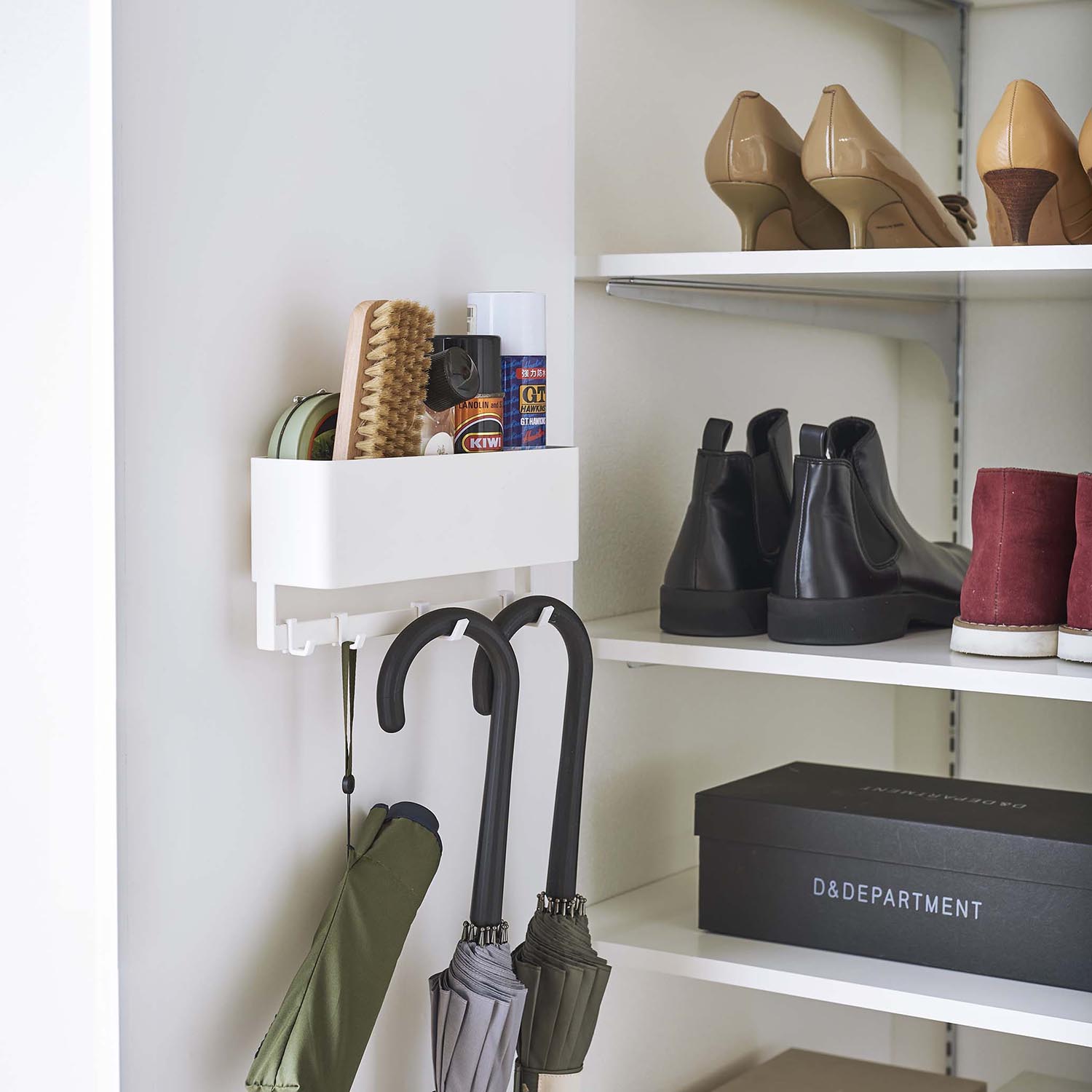 Smart Over-The-Door Shoe Cabinet Storage With Hooks