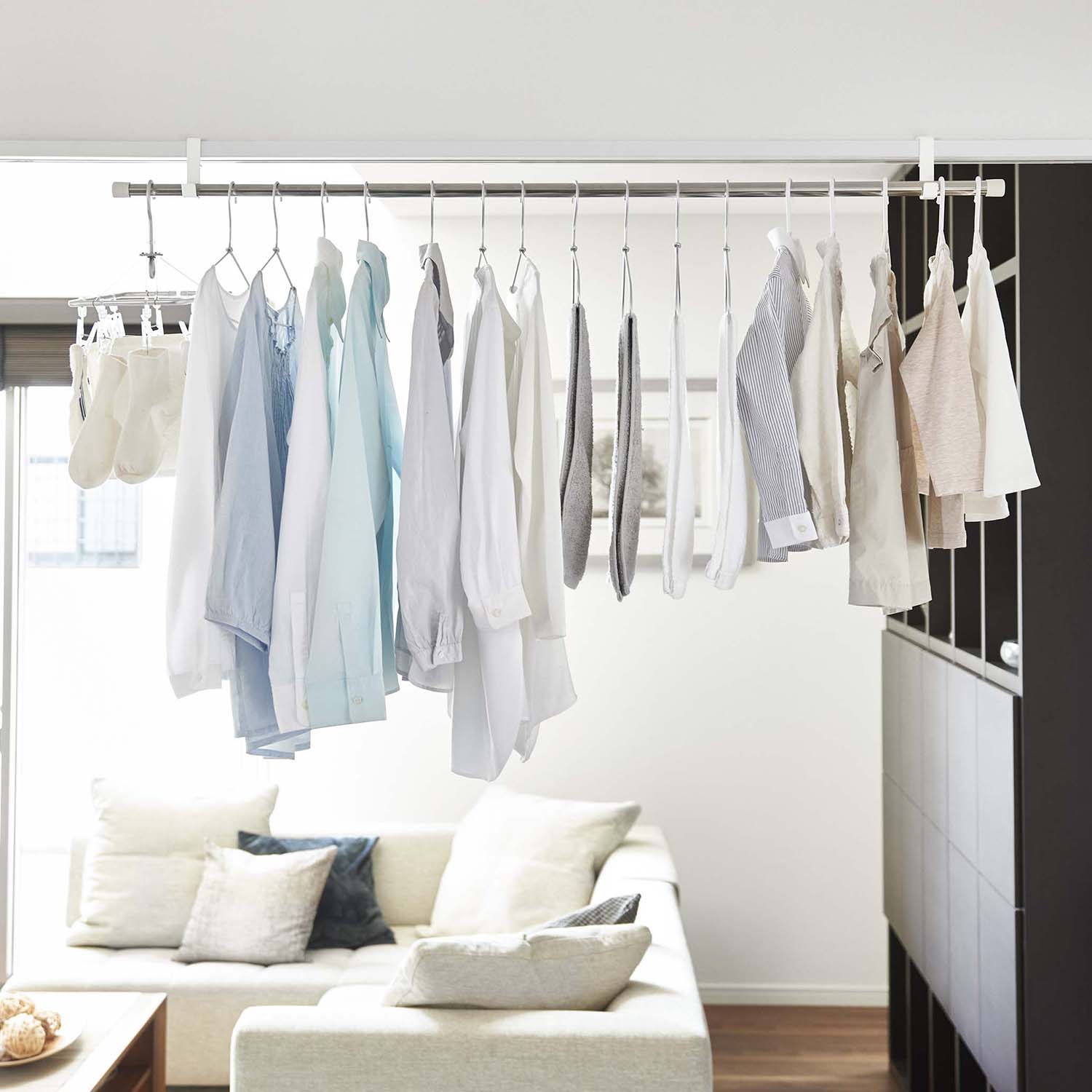 Tower Indoor Pole Hanger (2-Set)