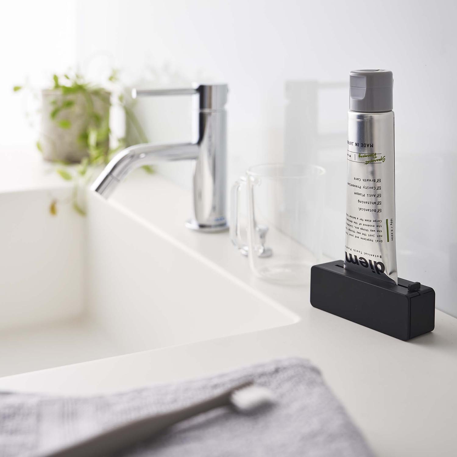 Tower Reusable Adhesive Toothpaste Holder