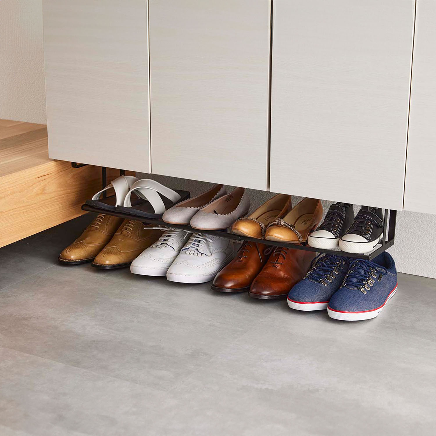Tower Discreet Undershelf Expandable Shoes Rack