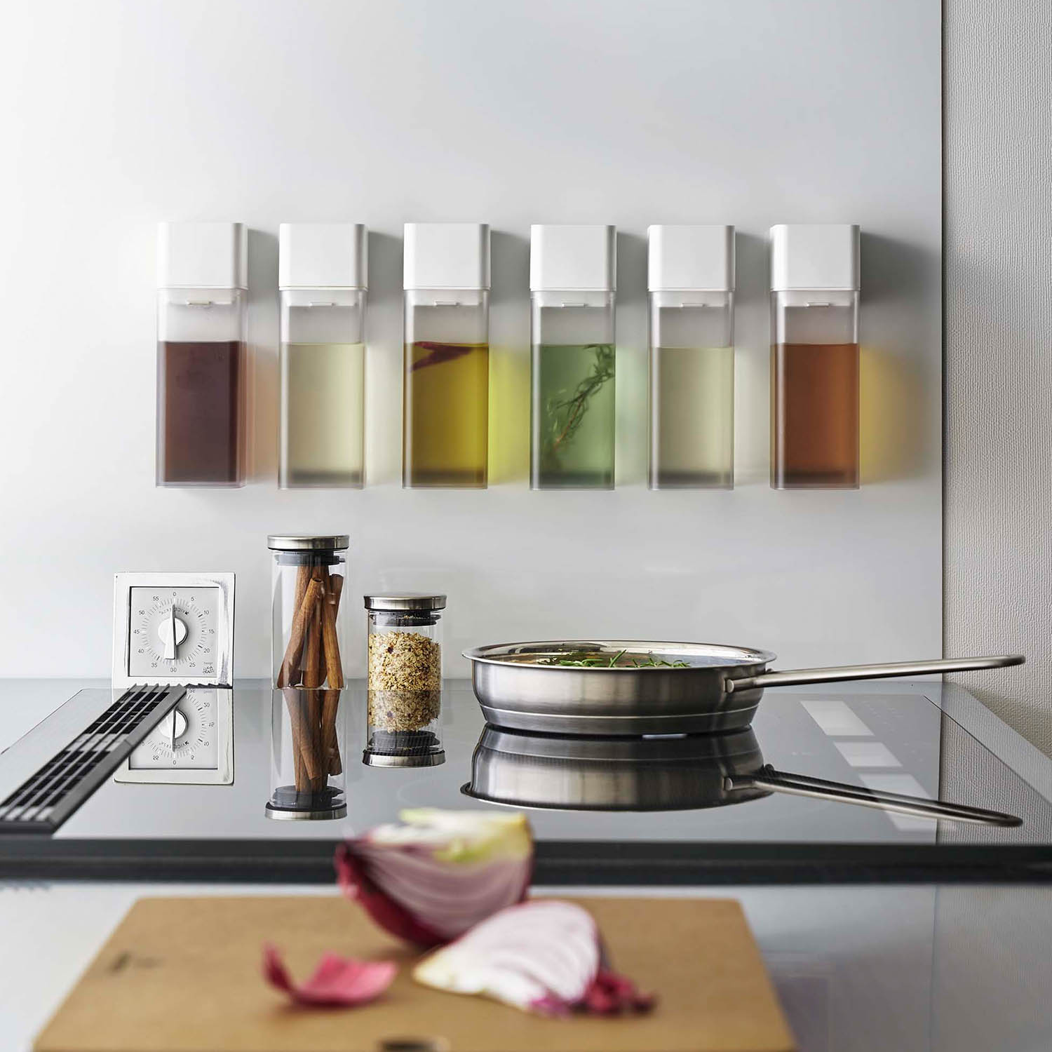Tower Magnetic Spice Shaker