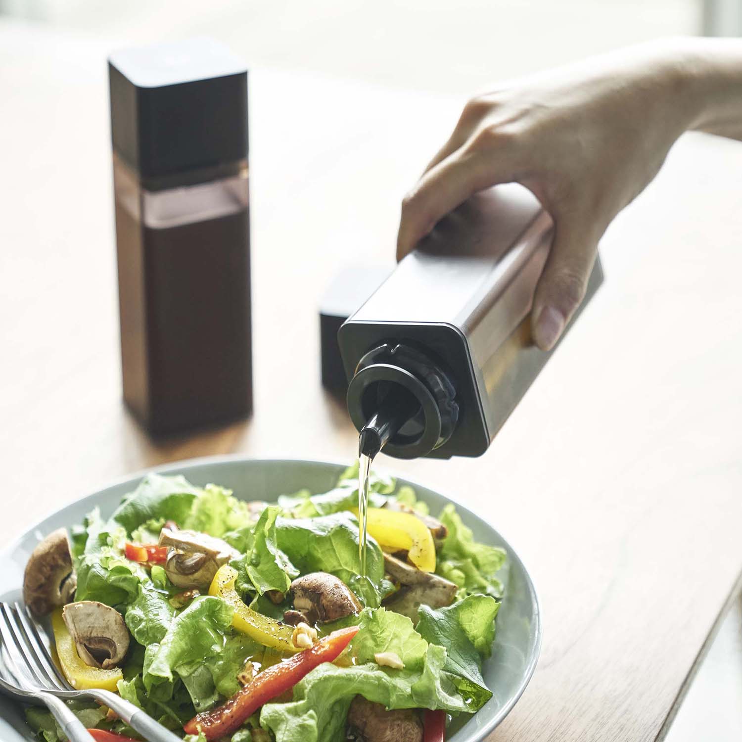 Tower Magnetic Spice Shaker