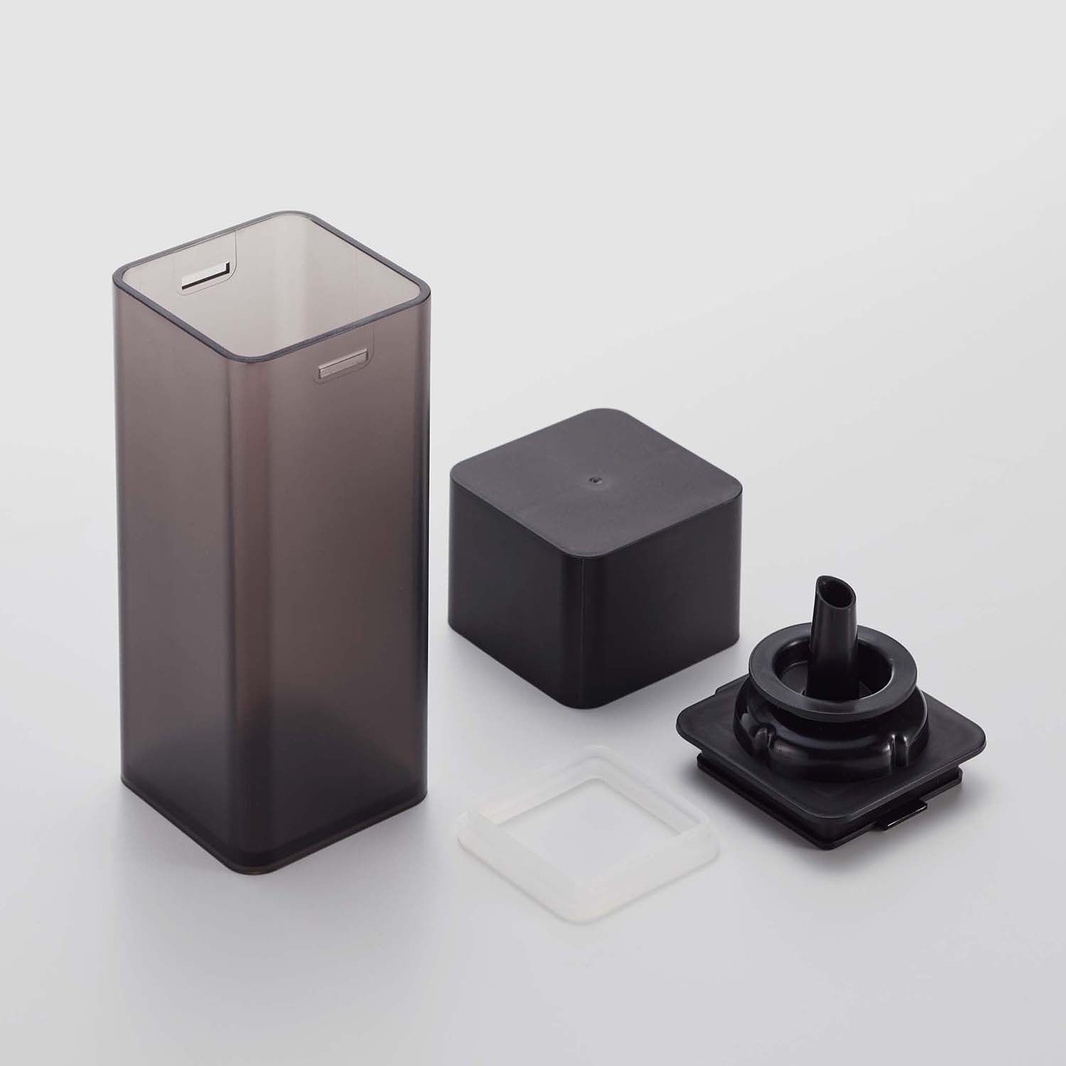 Tower Magnetic Spice Shaker