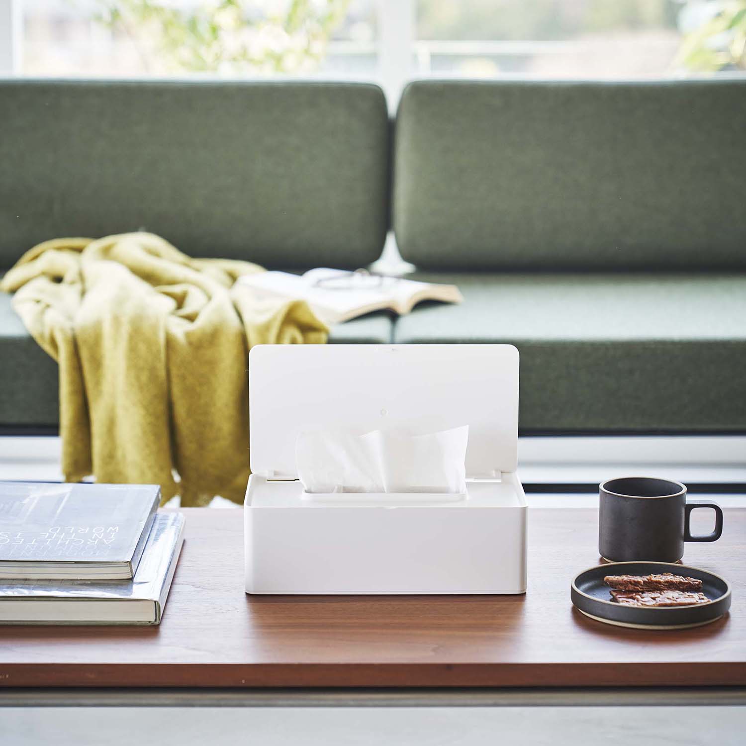 Tower Lidded Tissue Case