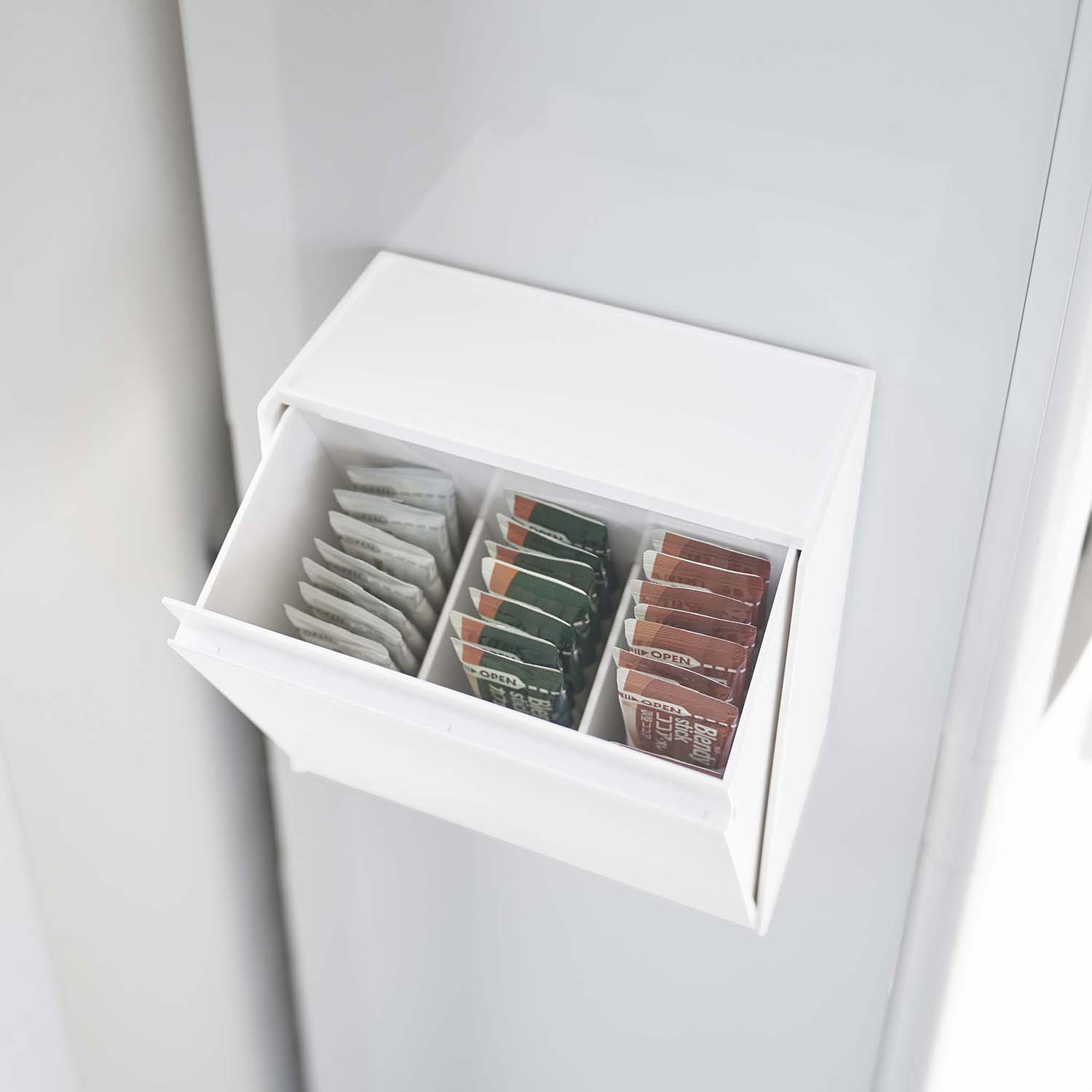 Tower Magnetic Instant Coffee Holder