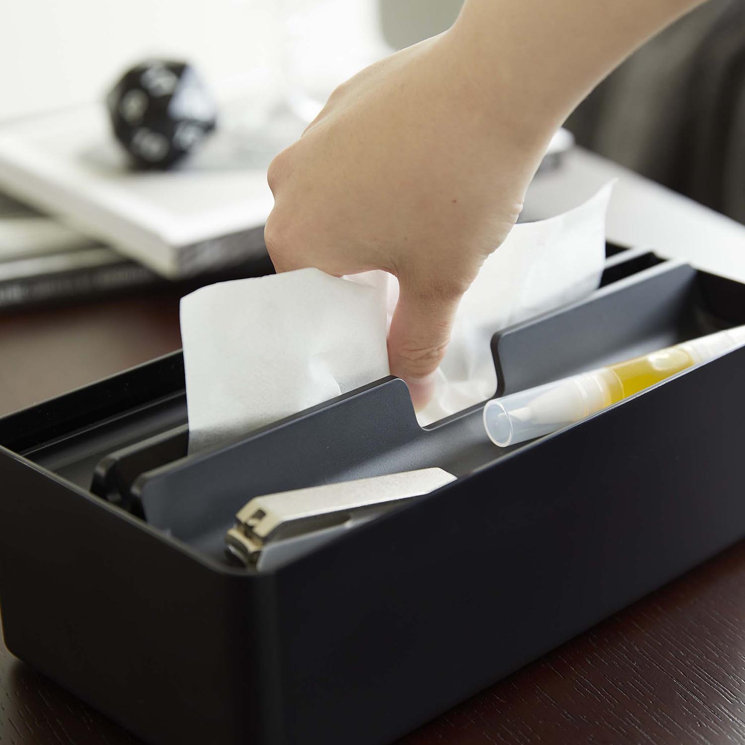 Tower Tissue Case with Tray Lid