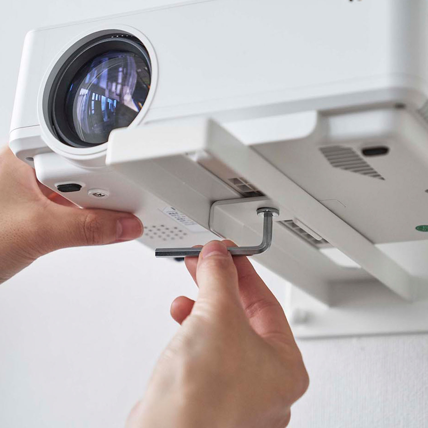 Smart Wall-Mounted Projector Stand