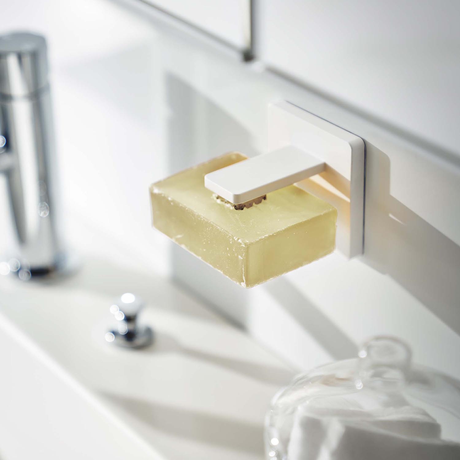 Mist Magnetic Suspended Bar Soap Holder | Reusable Adhesive