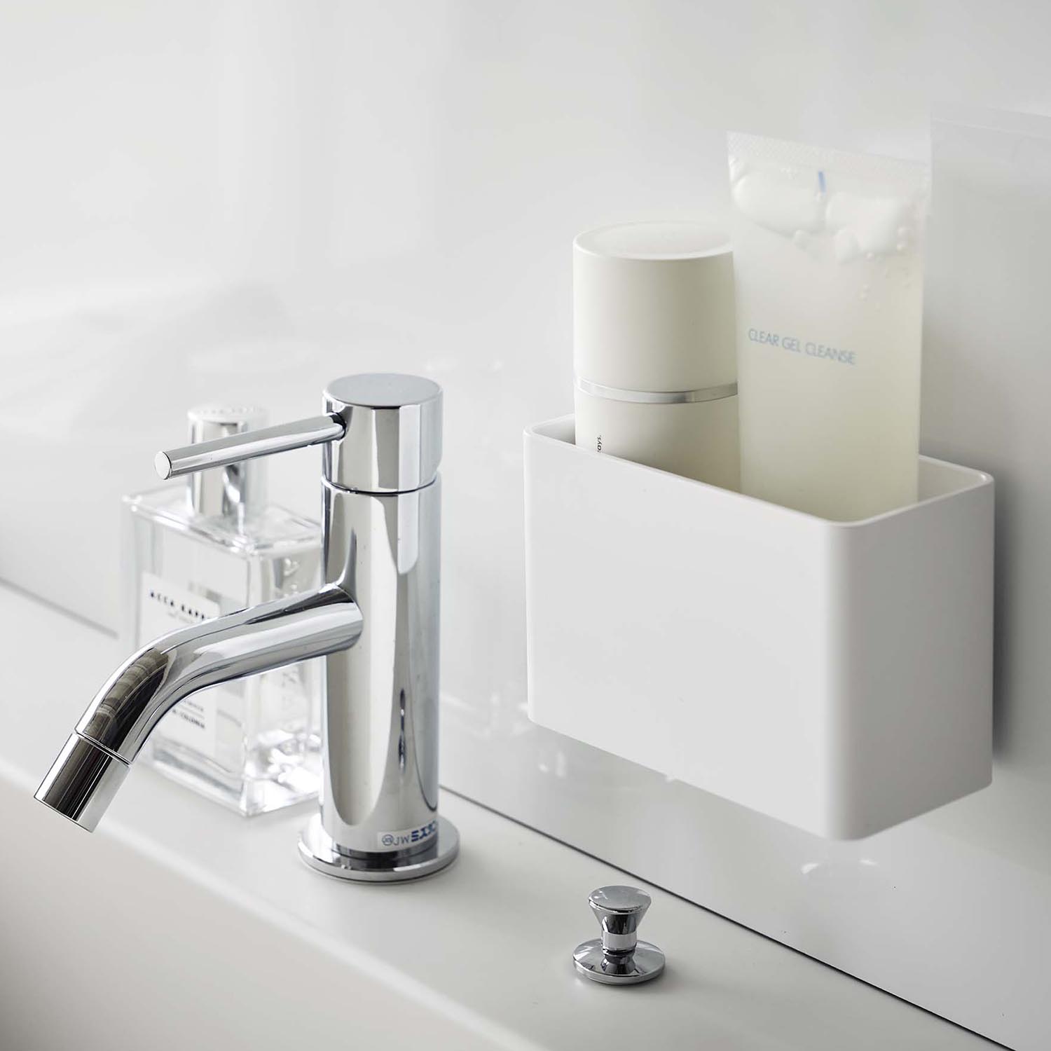 Mist Reusable Adhesive Toothbrush Holder