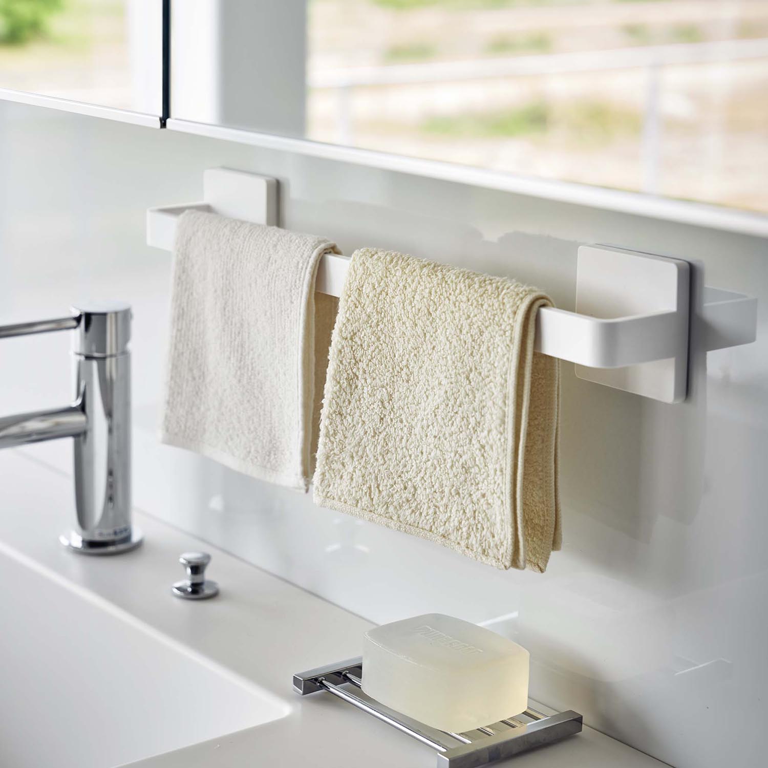 Mist Reusable Adhesive Towel Hanger
