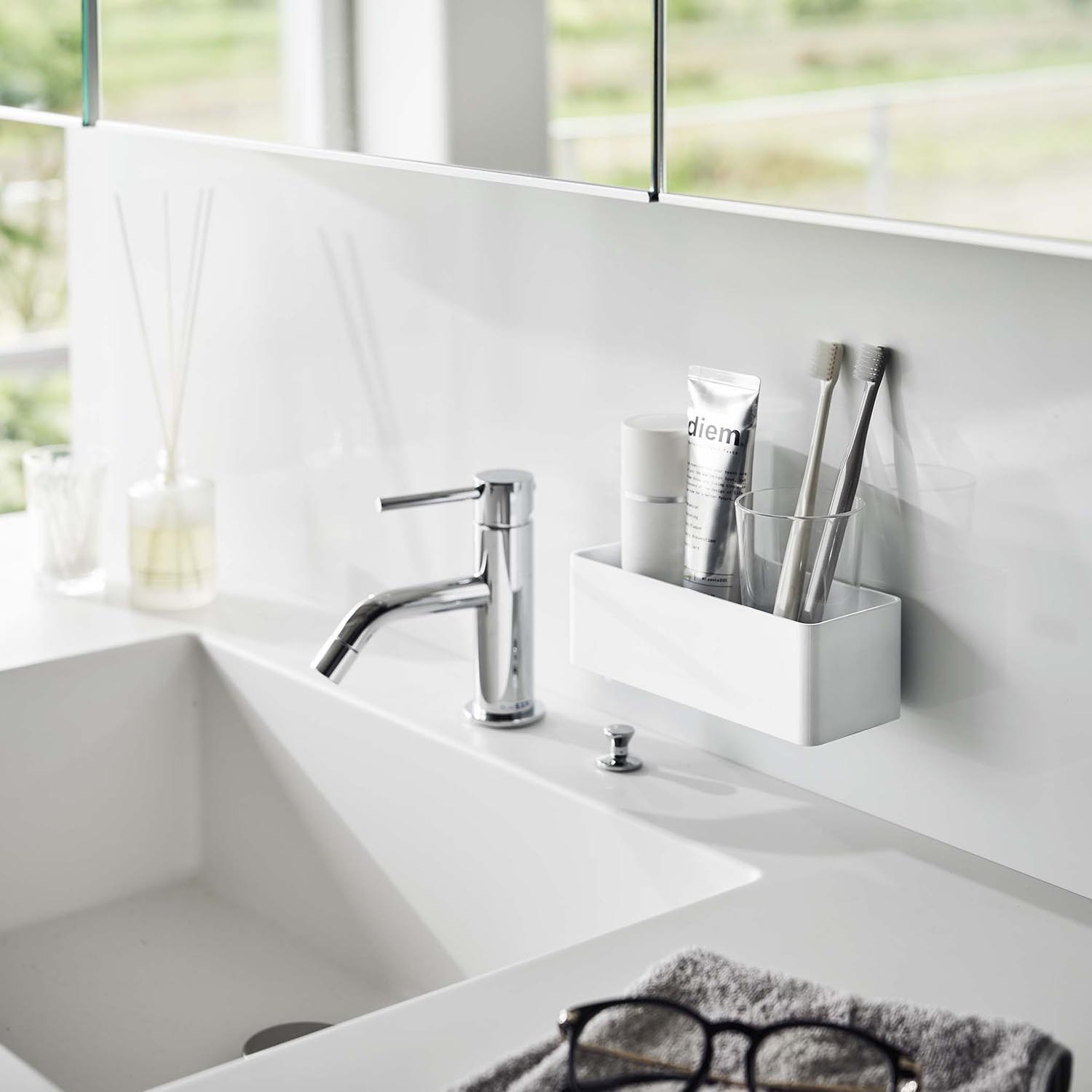 Mist Reusable Adhesive Caddy