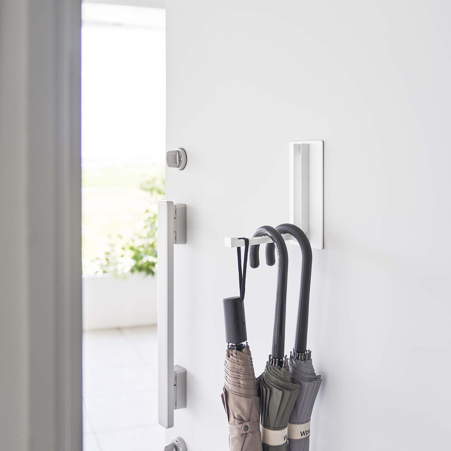 Tower Magnet Folding Hanger