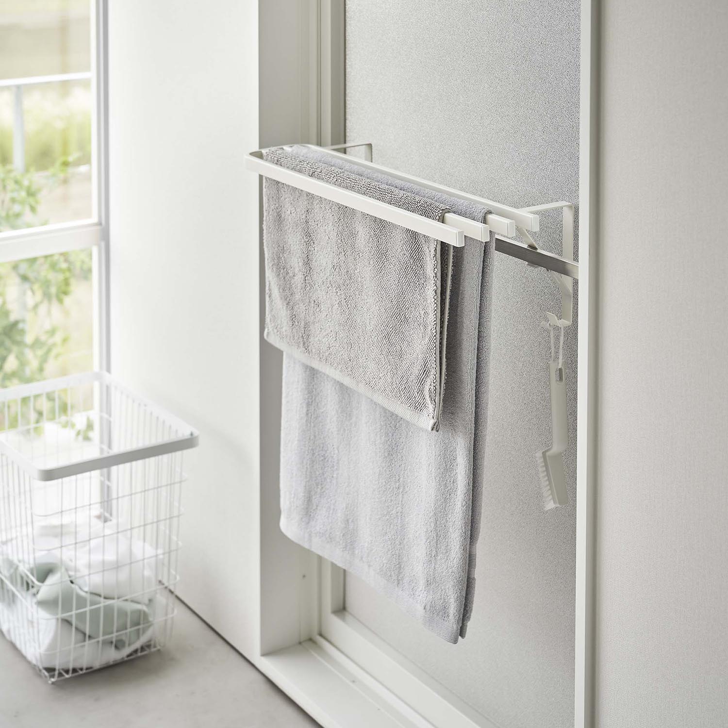 Tower Doorframe Bath Towel Holder