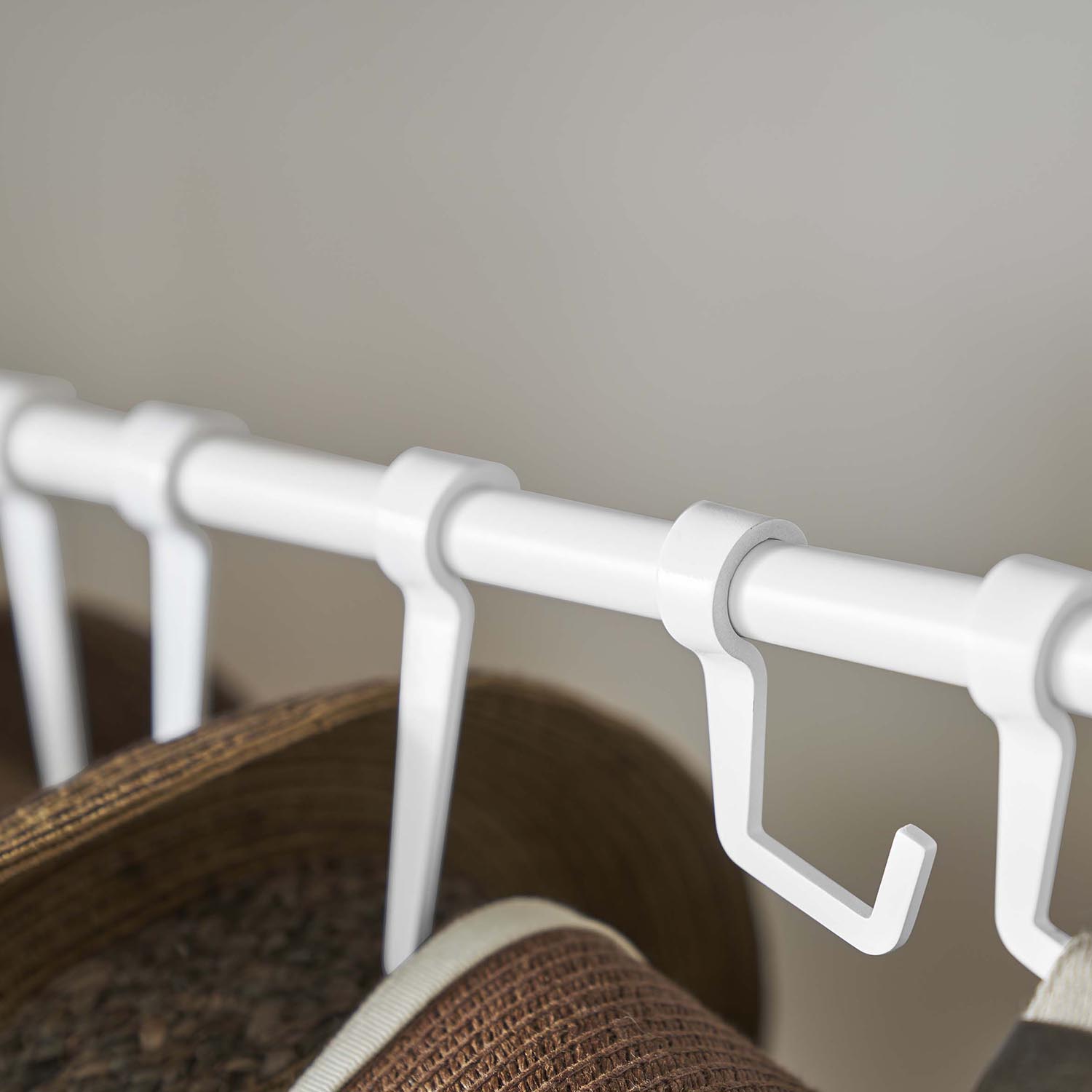 Tower Hat Hanging Organiser