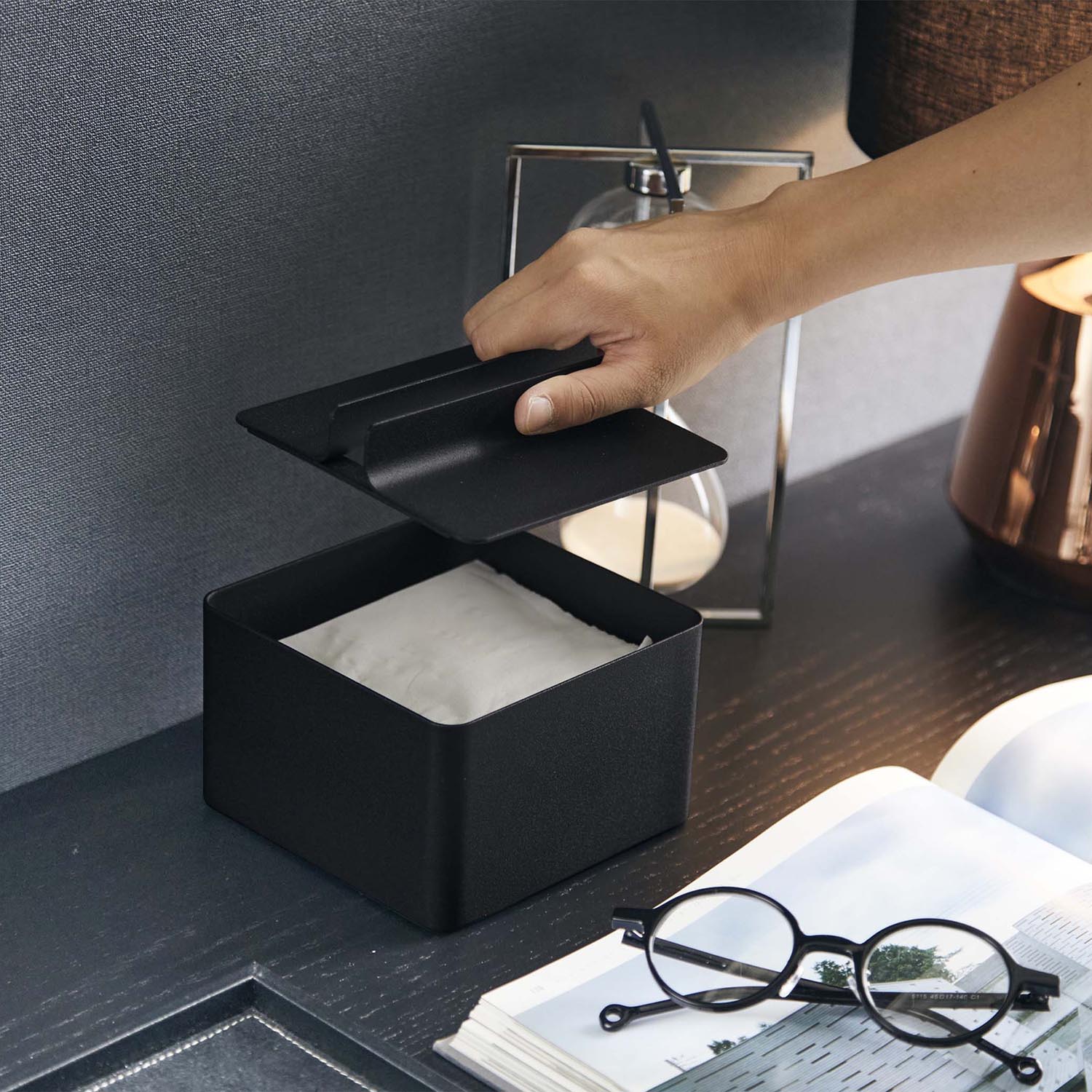 Tower Covered Square Tissue Case