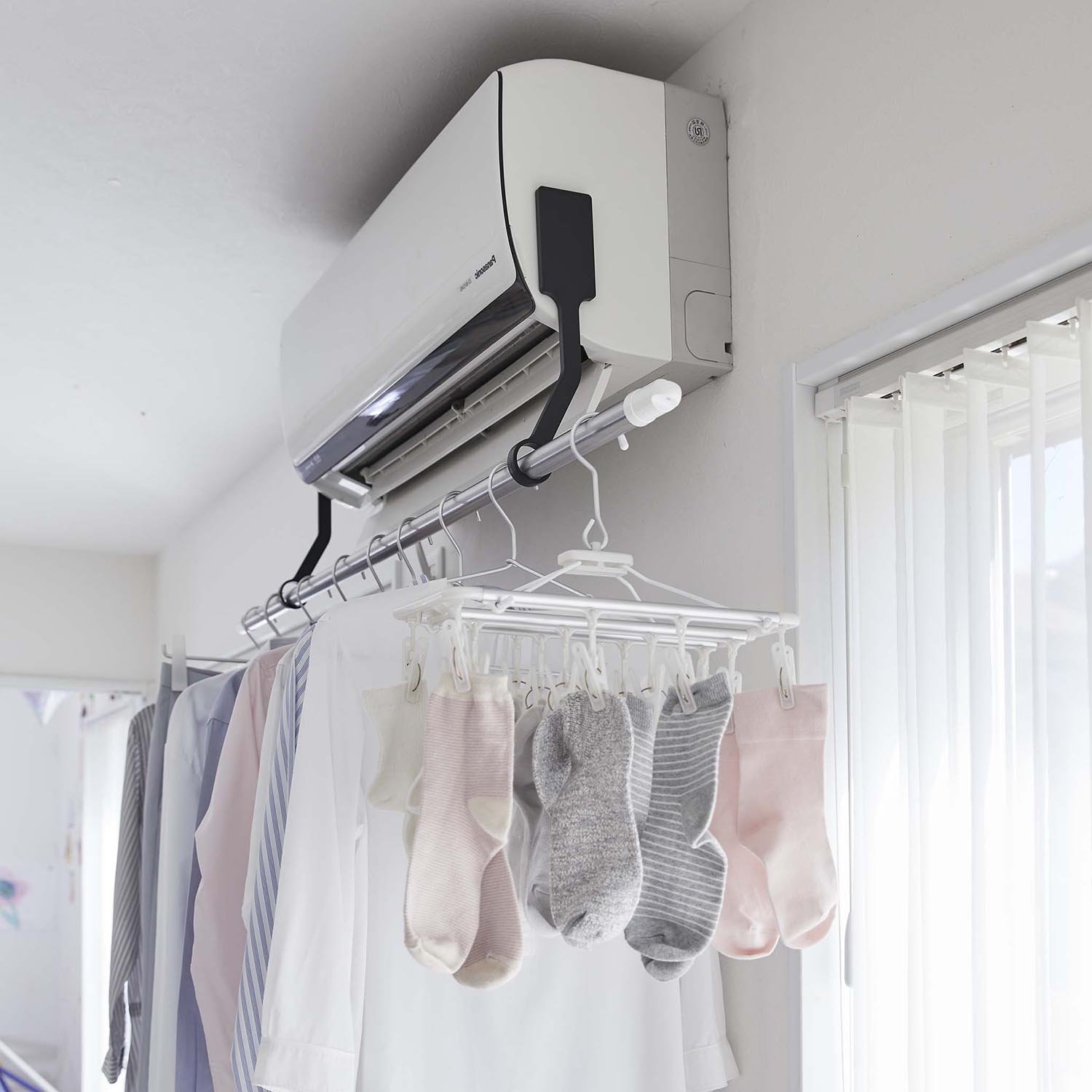 Tower Self-Adhesive Drying Hanger
