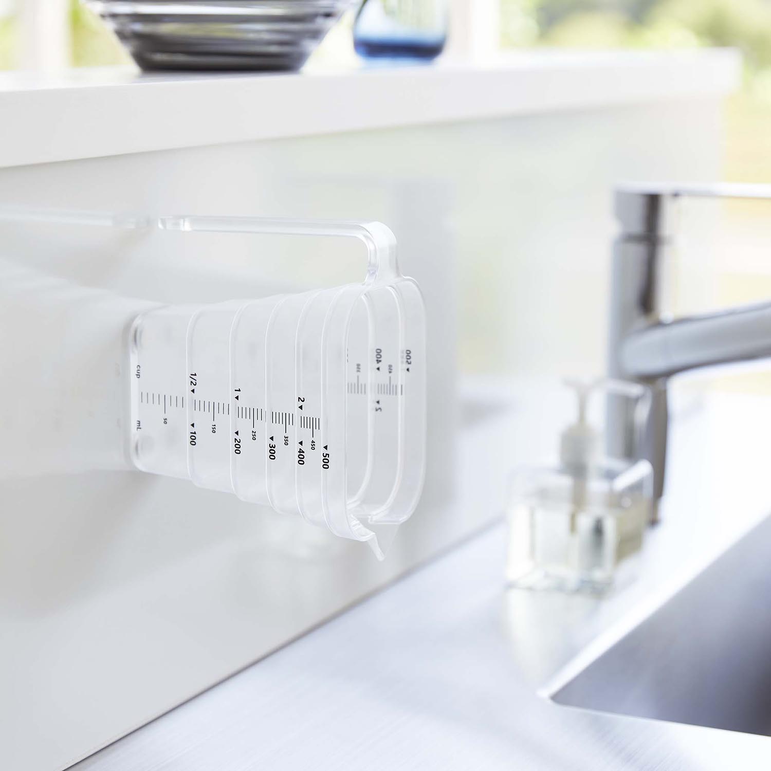 Tower Magnetic Measuring Cup - Large