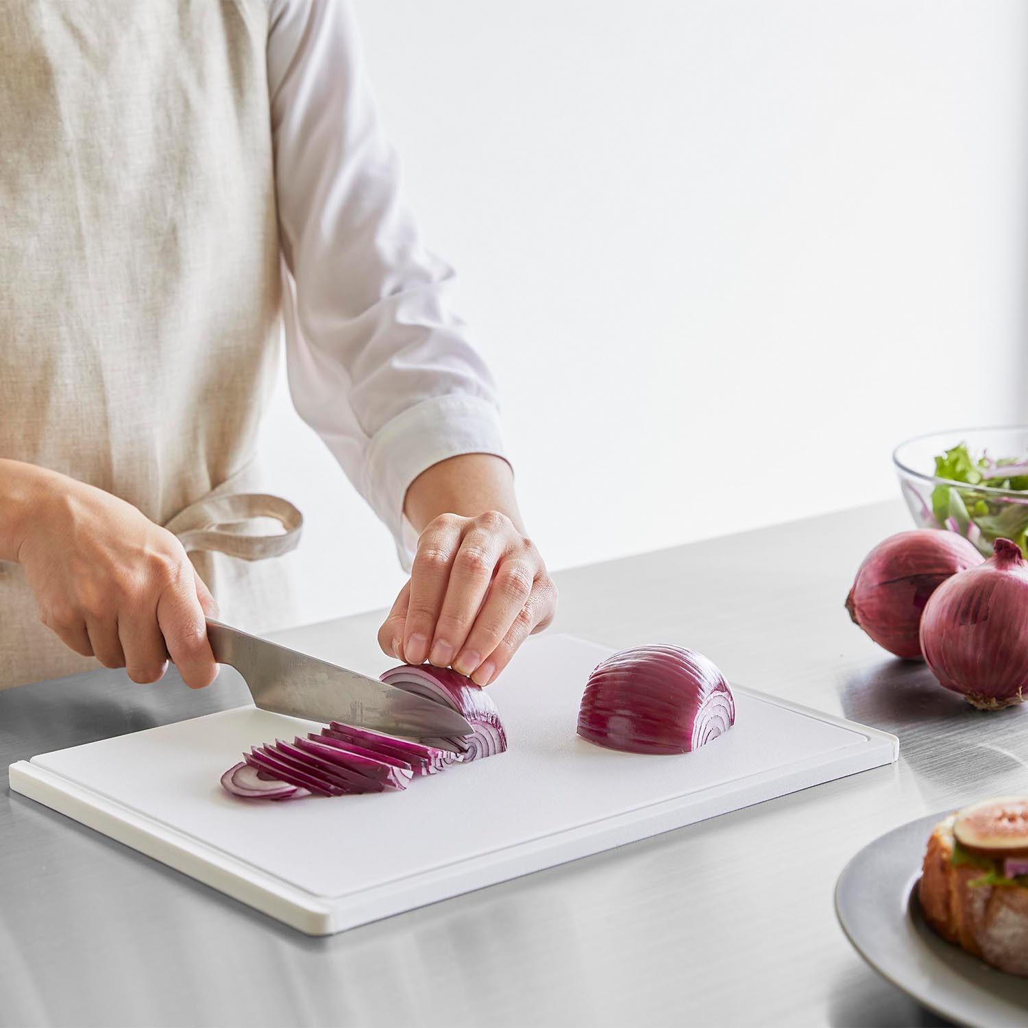 Tower Cutting Board Set