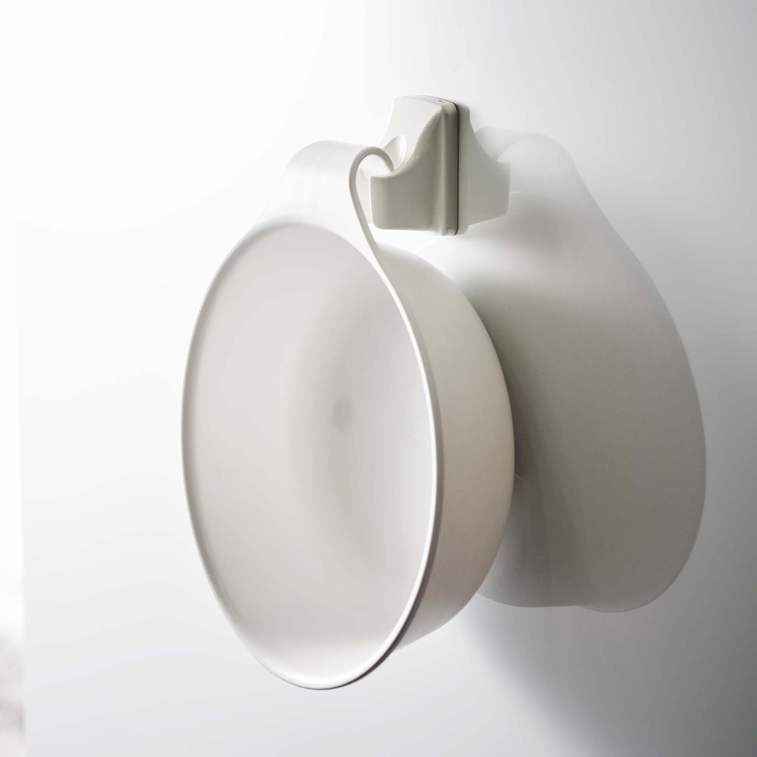 Mist Magnetic Shower Bucket
