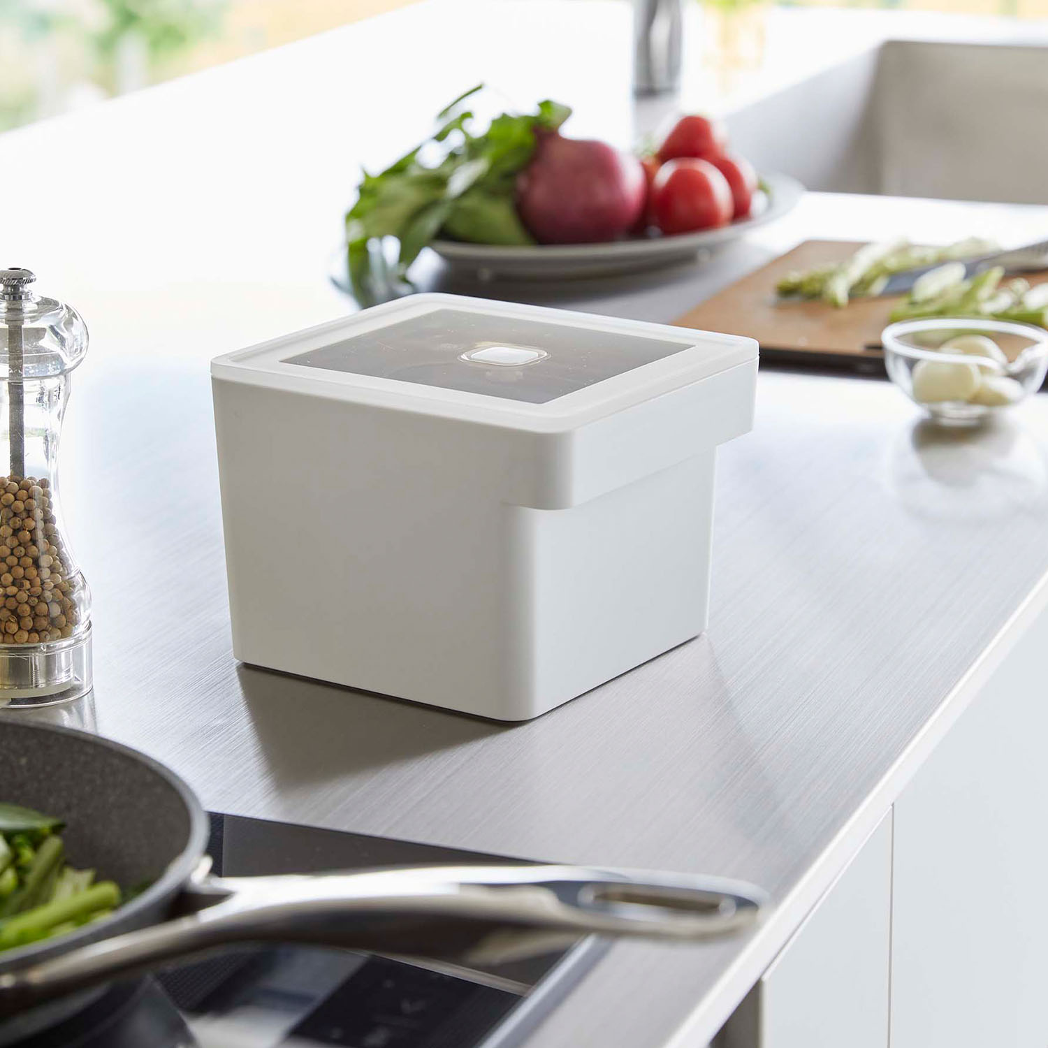 Tower Airtight Food Storage Container - Medium
