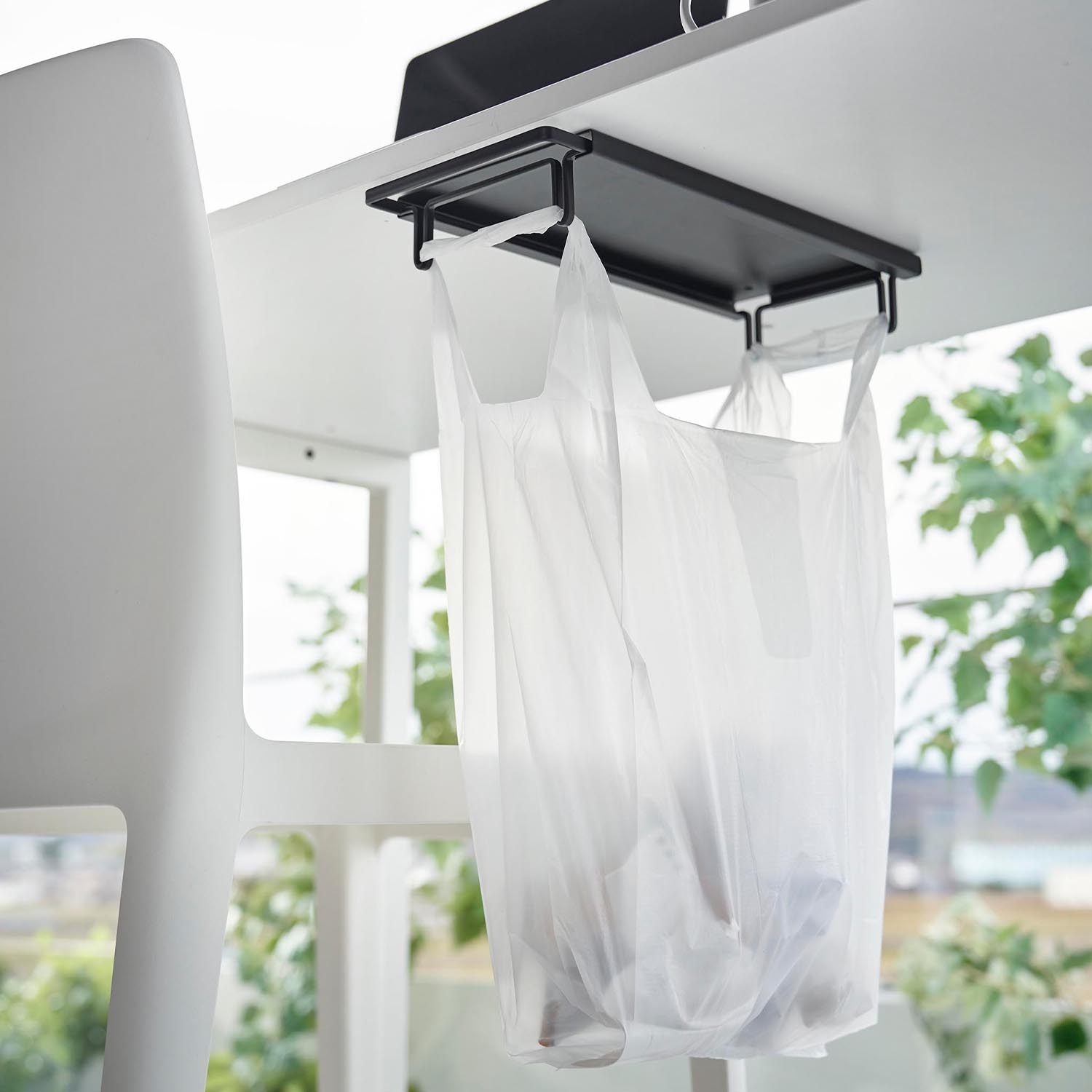 Tower Under-Shelf Plastic Bag Hanger