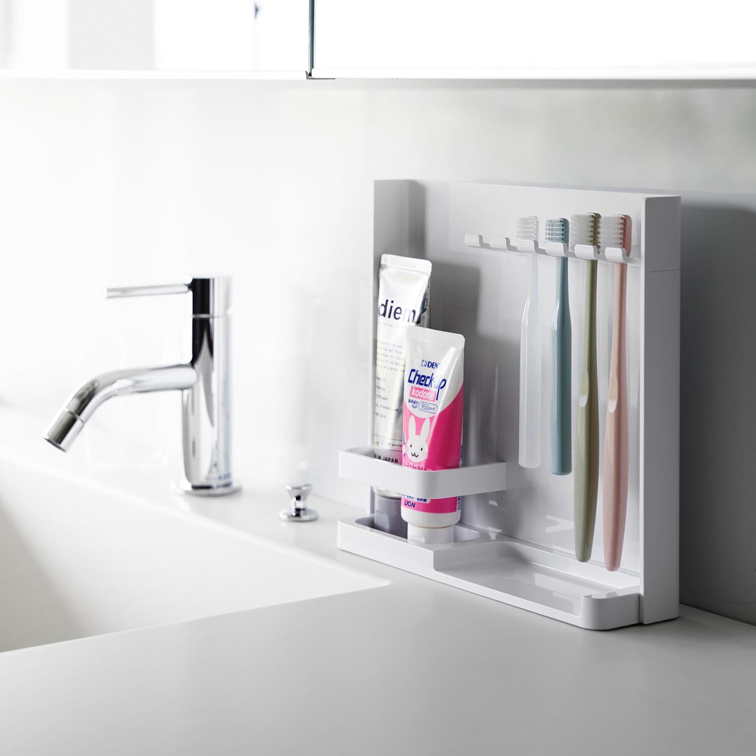 Tower Toothbrush And Toothpaste Stand