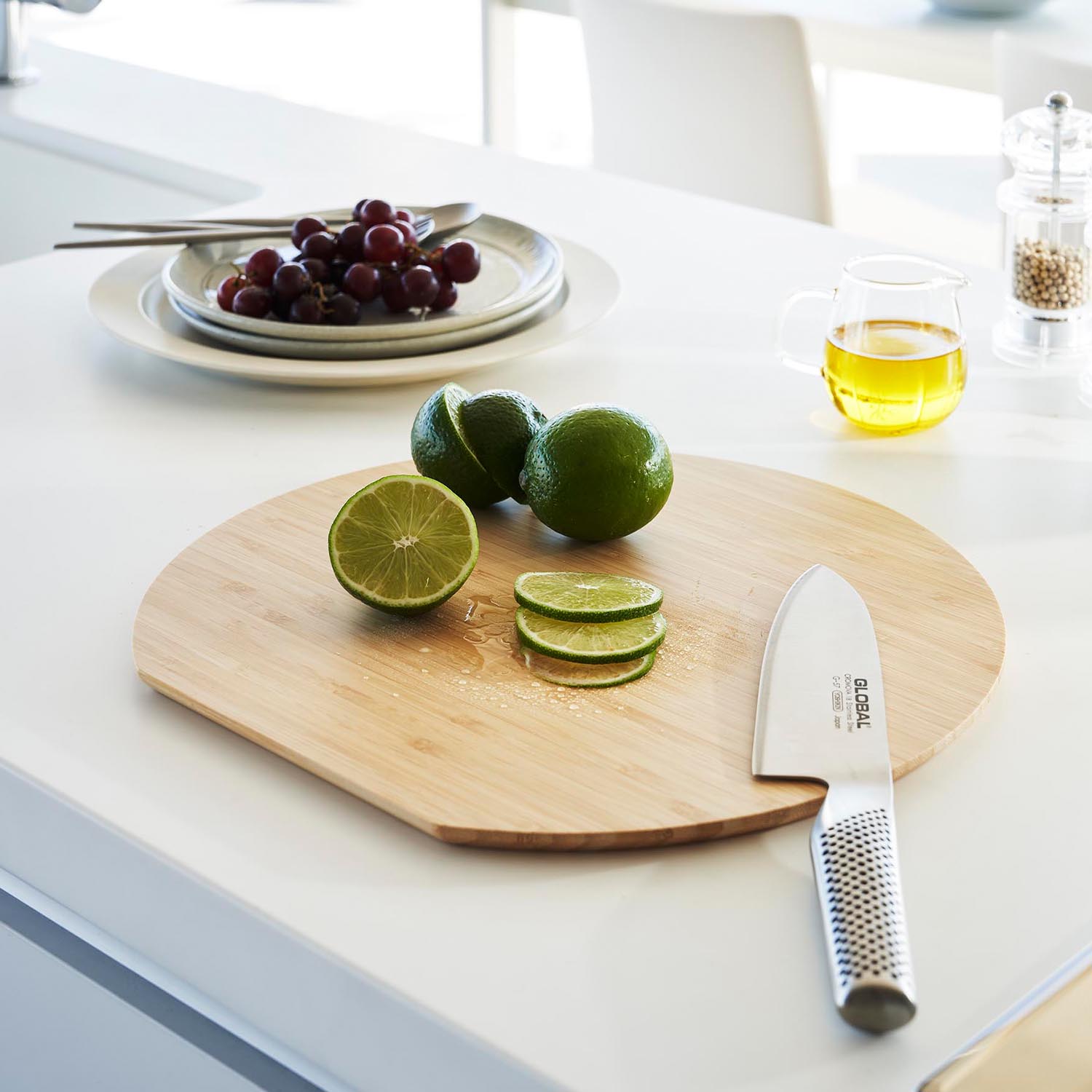 Tosca Round Bamboo Cutting Board