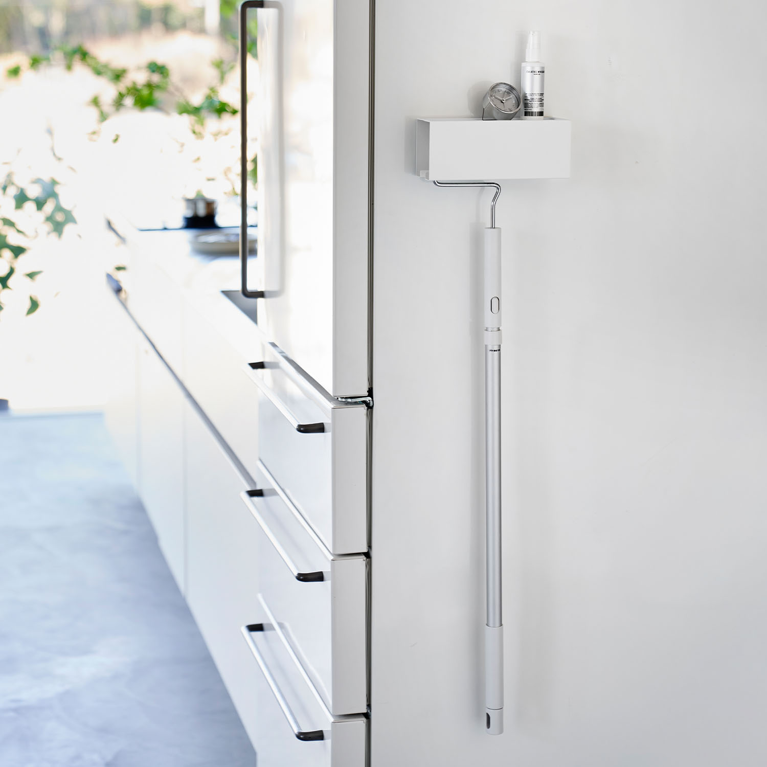 Tower Magnetic Carpet Cleaner Holder