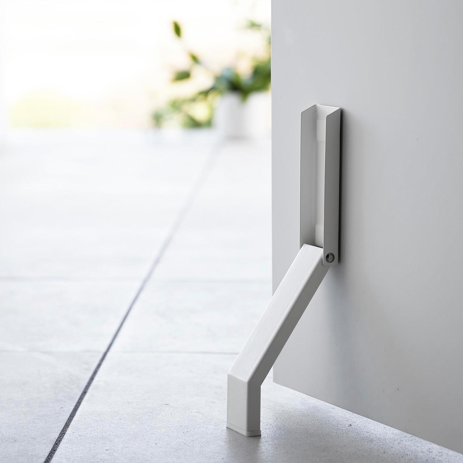 Tower Magnetic Foldable Doorstop