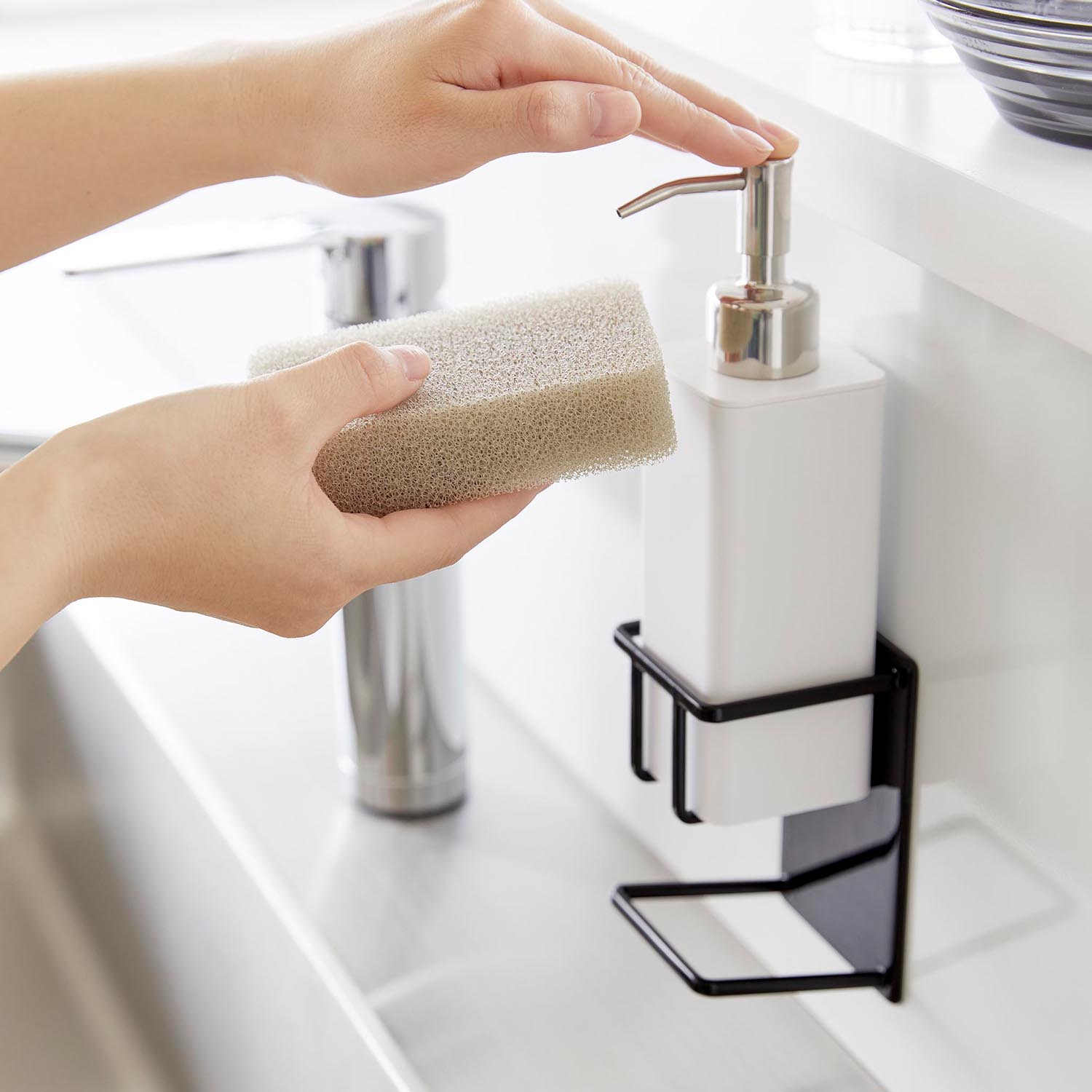 Tower Magnetic Sponge And Dispenser Holder