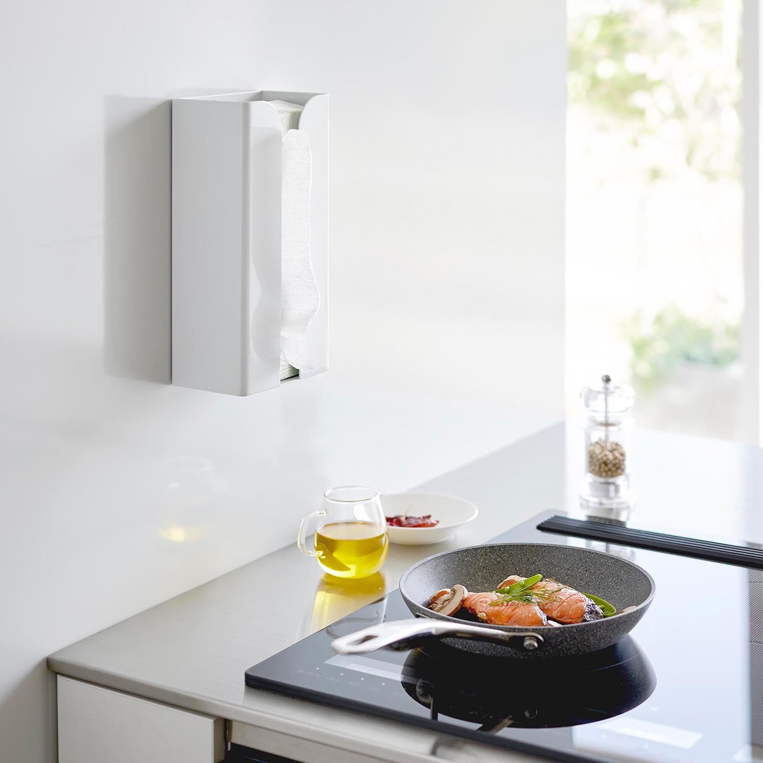 Tower Magnetic Plastic Bag And Paper Towel Holder