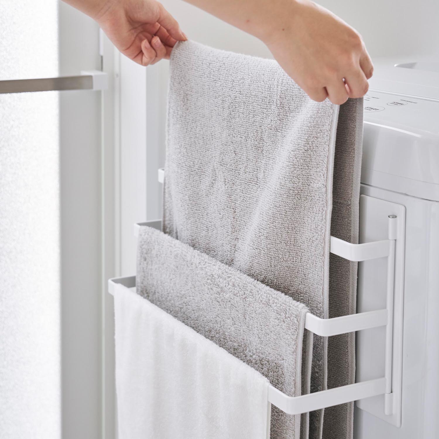 Tower Magnetic Towel Hanger