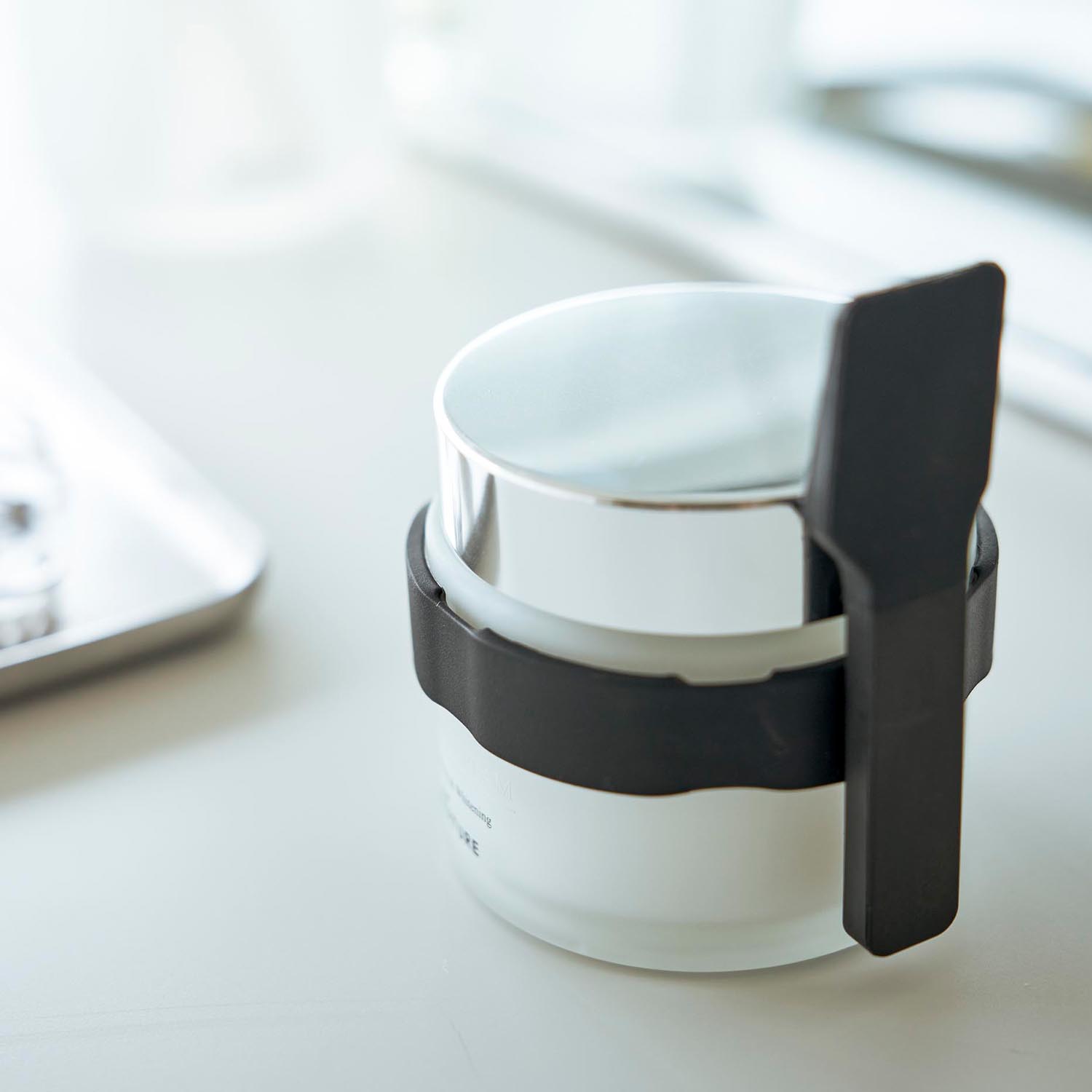 Tower Beauty Cream Applicator With Storage Band