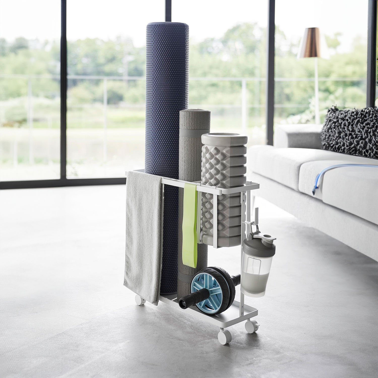 Tower Rolling Fitness Equipment Rack