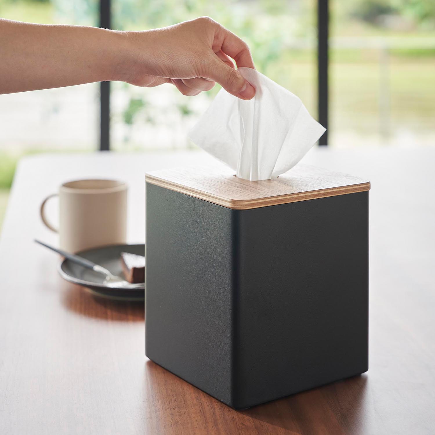Rin Top-Dispensing Paper Holder