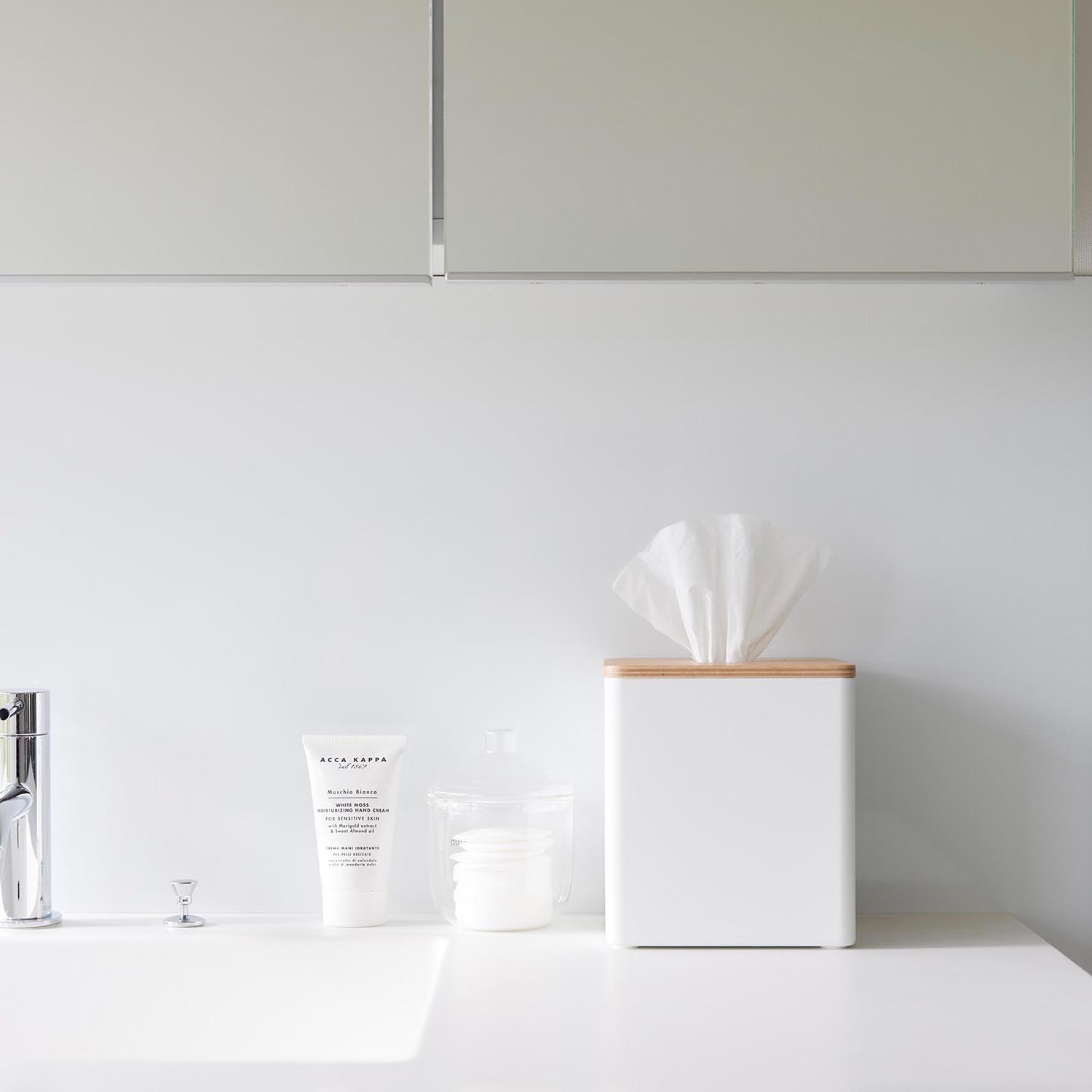 Rin Top-Dispensing Paper Holder