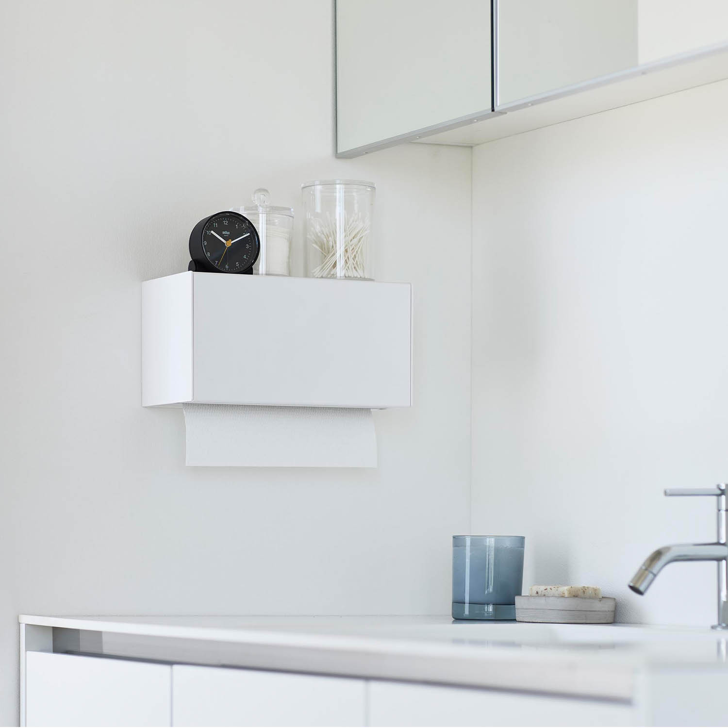 Tower Wall-Mounted Paper Towel Dispenser With Tray