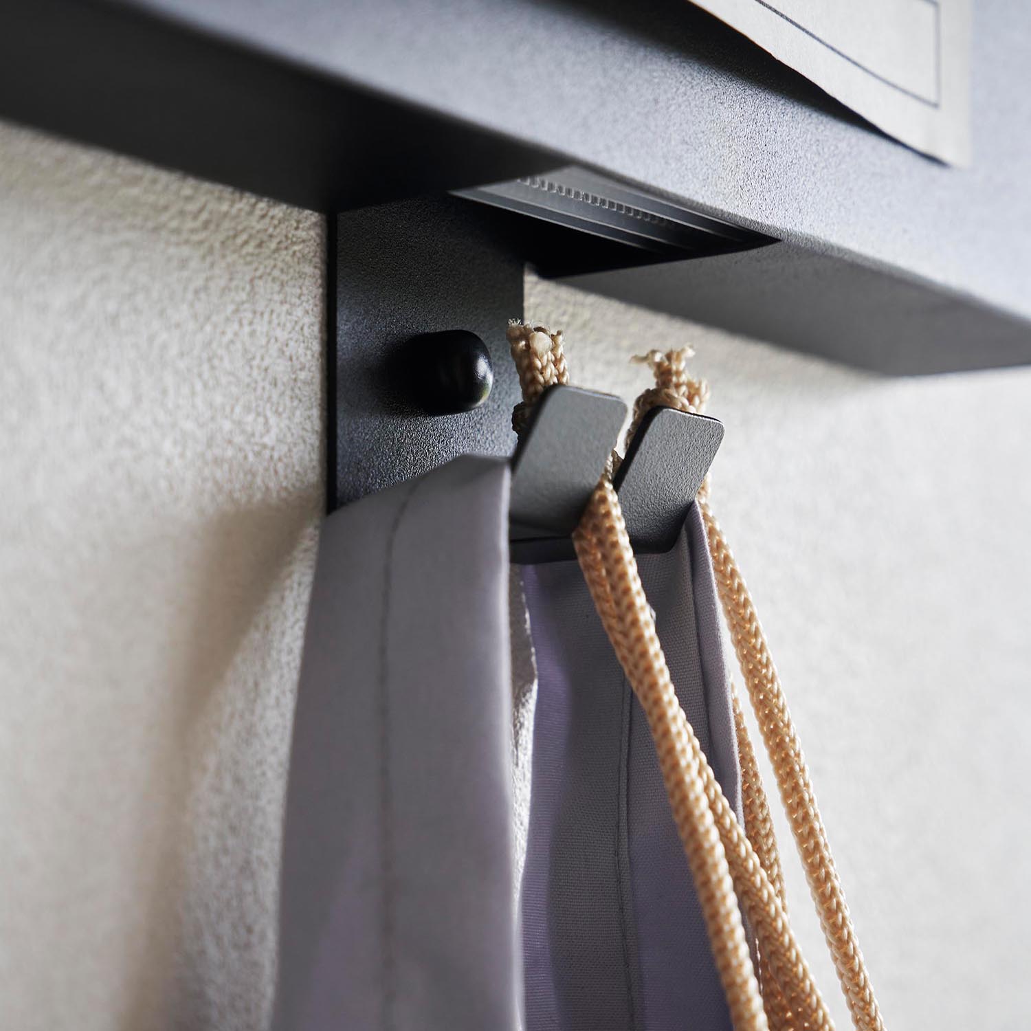 Tower Wall-Mounted Document Holder