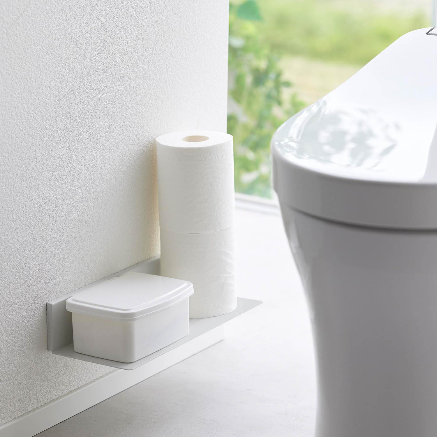 Tower Wall-Mounted Floating Shelf
