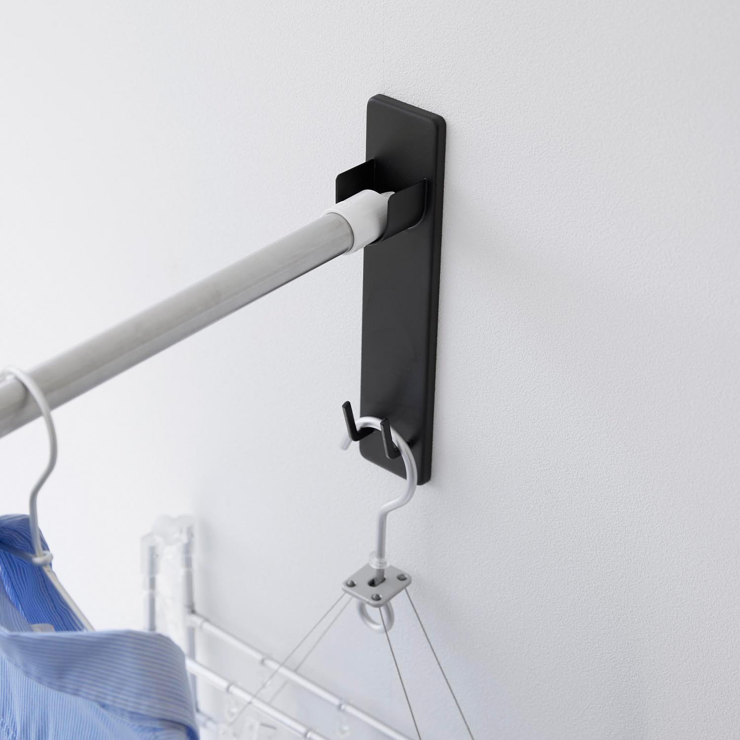 Tower Wall-Mounted Laundry Pole Holder