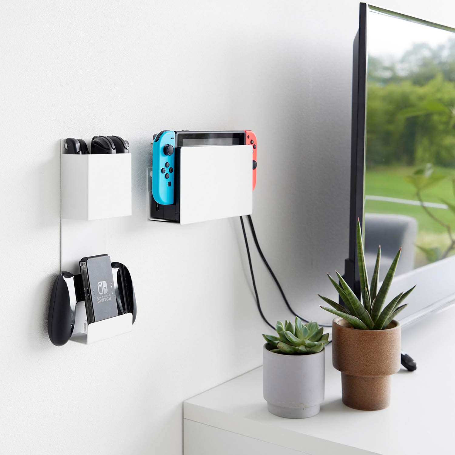 Smart Wall-Mounted Charging Station