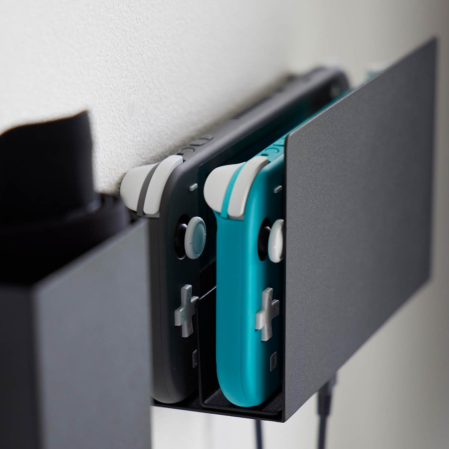 Smart Wall-Mounted Charging Station