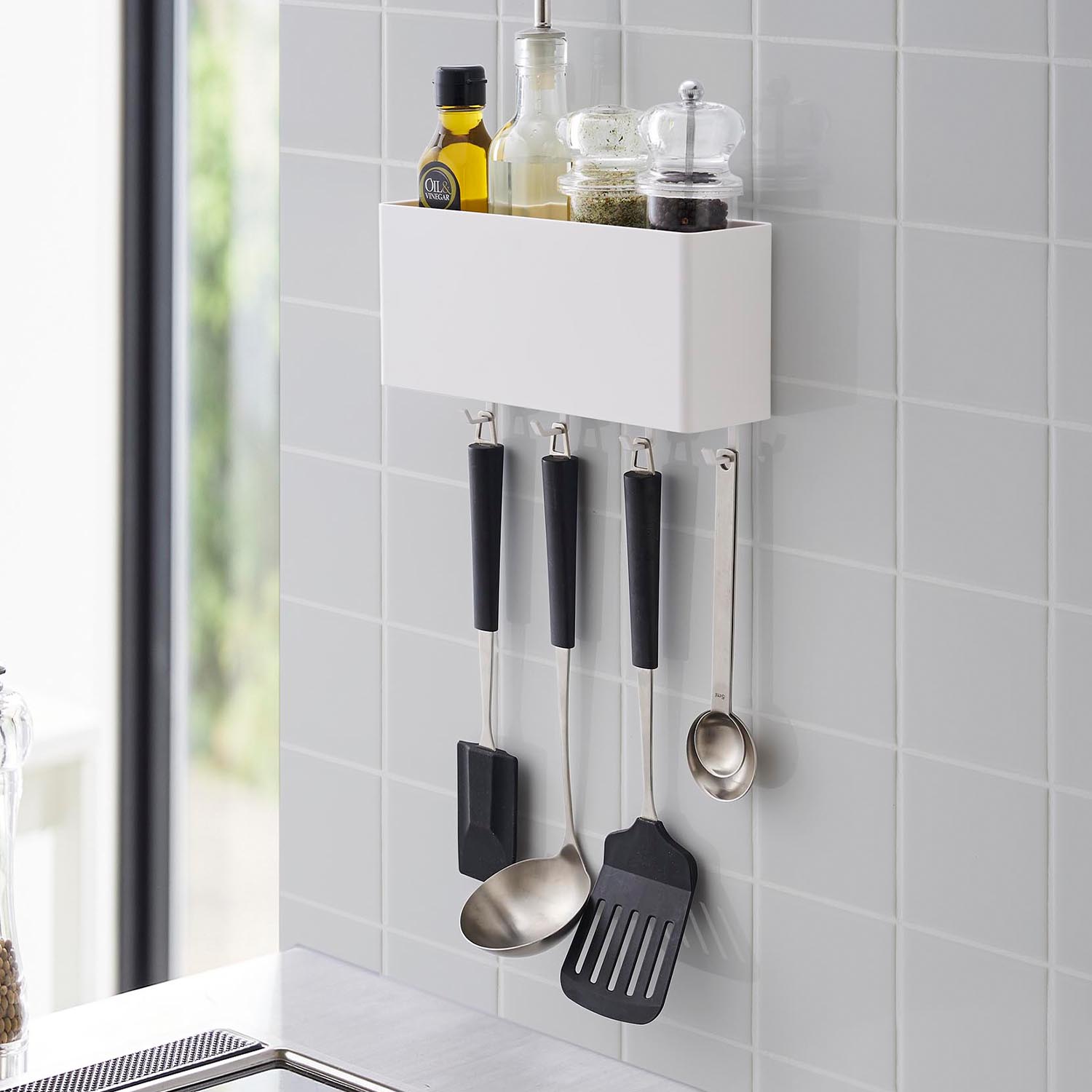 Plate Self Adhesive Storage Caddy - Sectioned