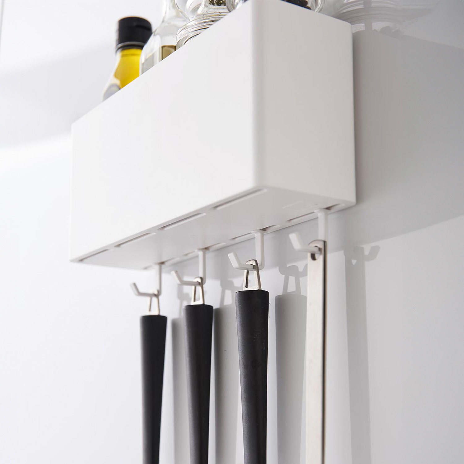 Plate Self Adhesive Storage Caddy - Sectioned