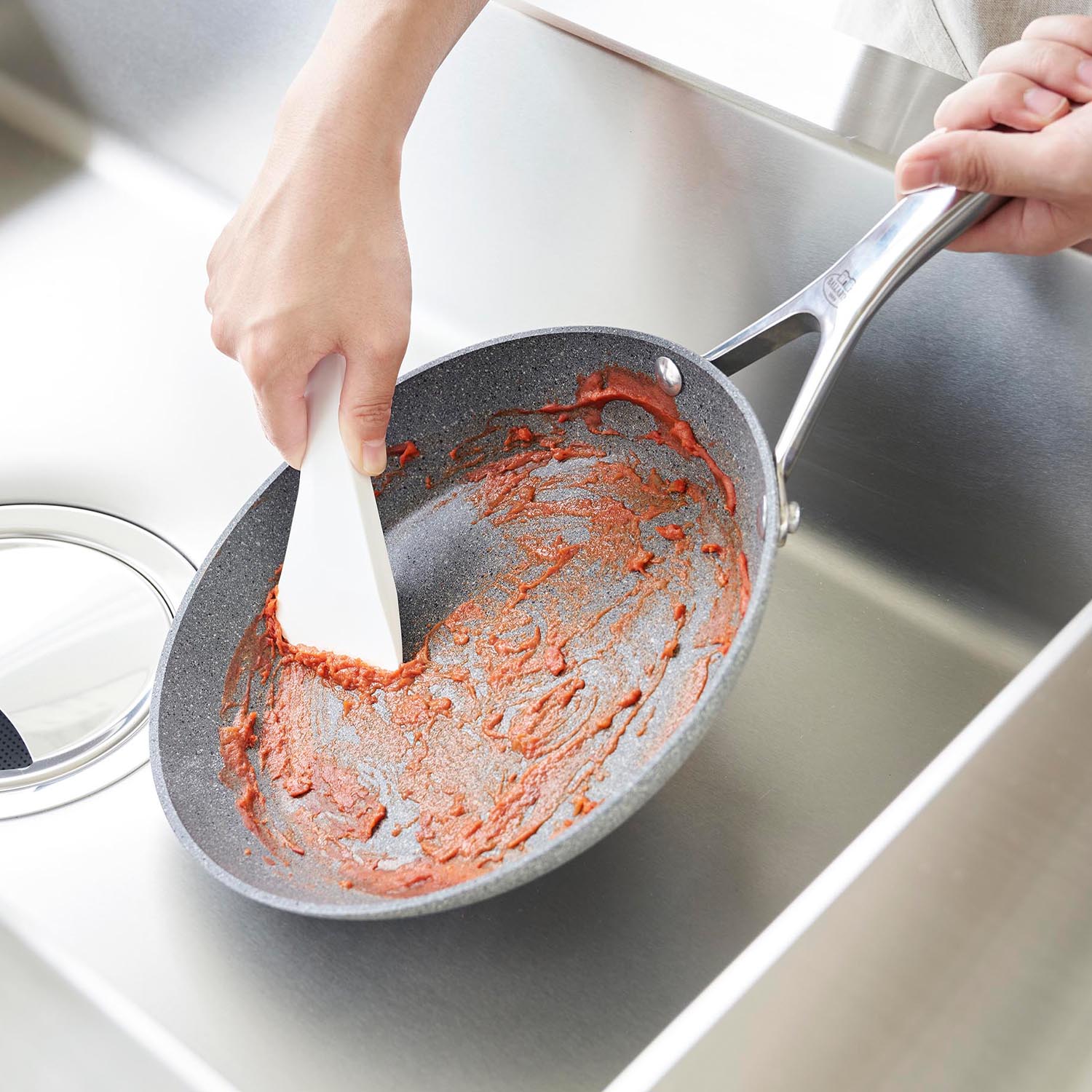 Tower Magnetic Spatula